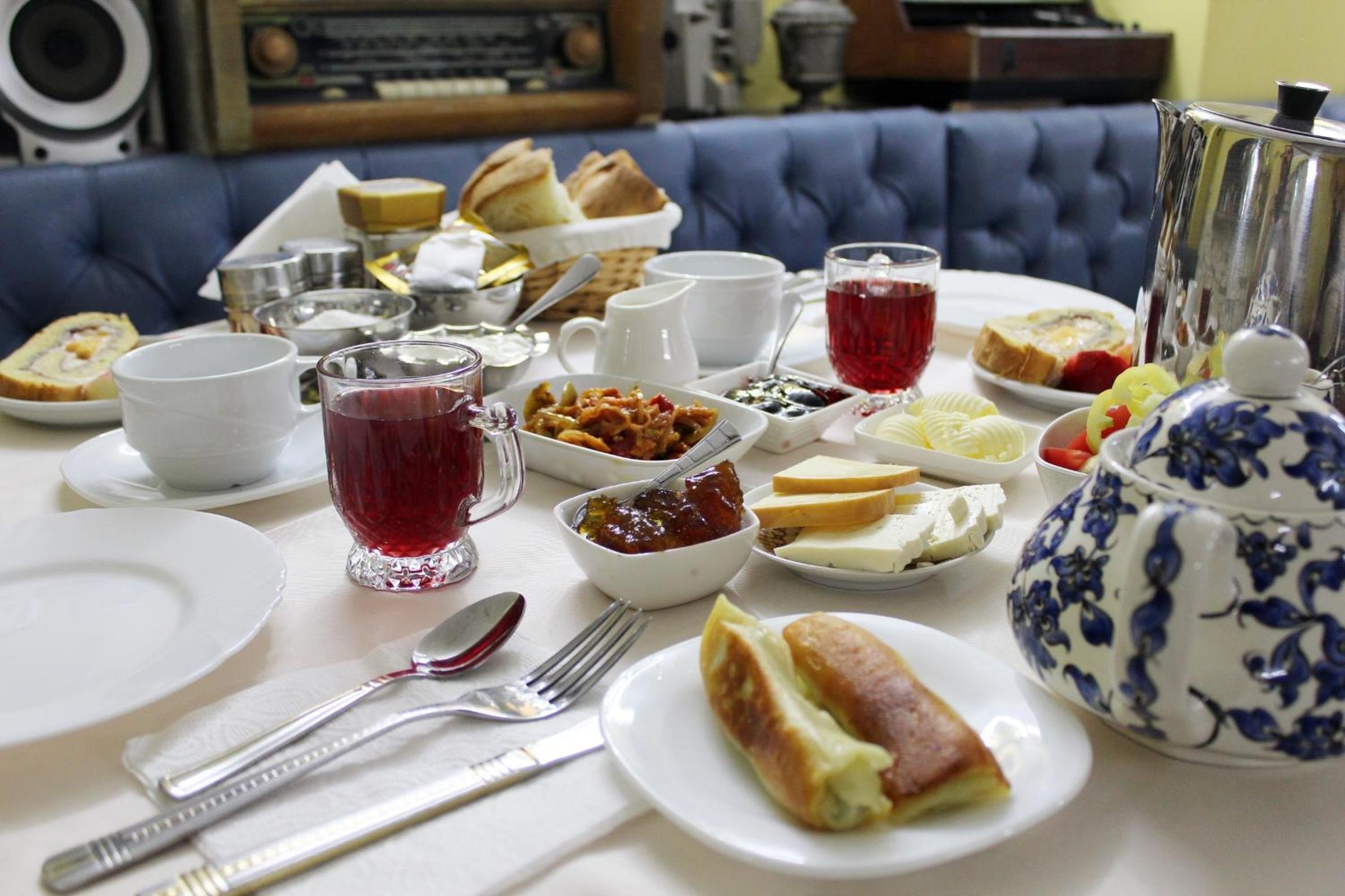 Double Room with Extra Bed