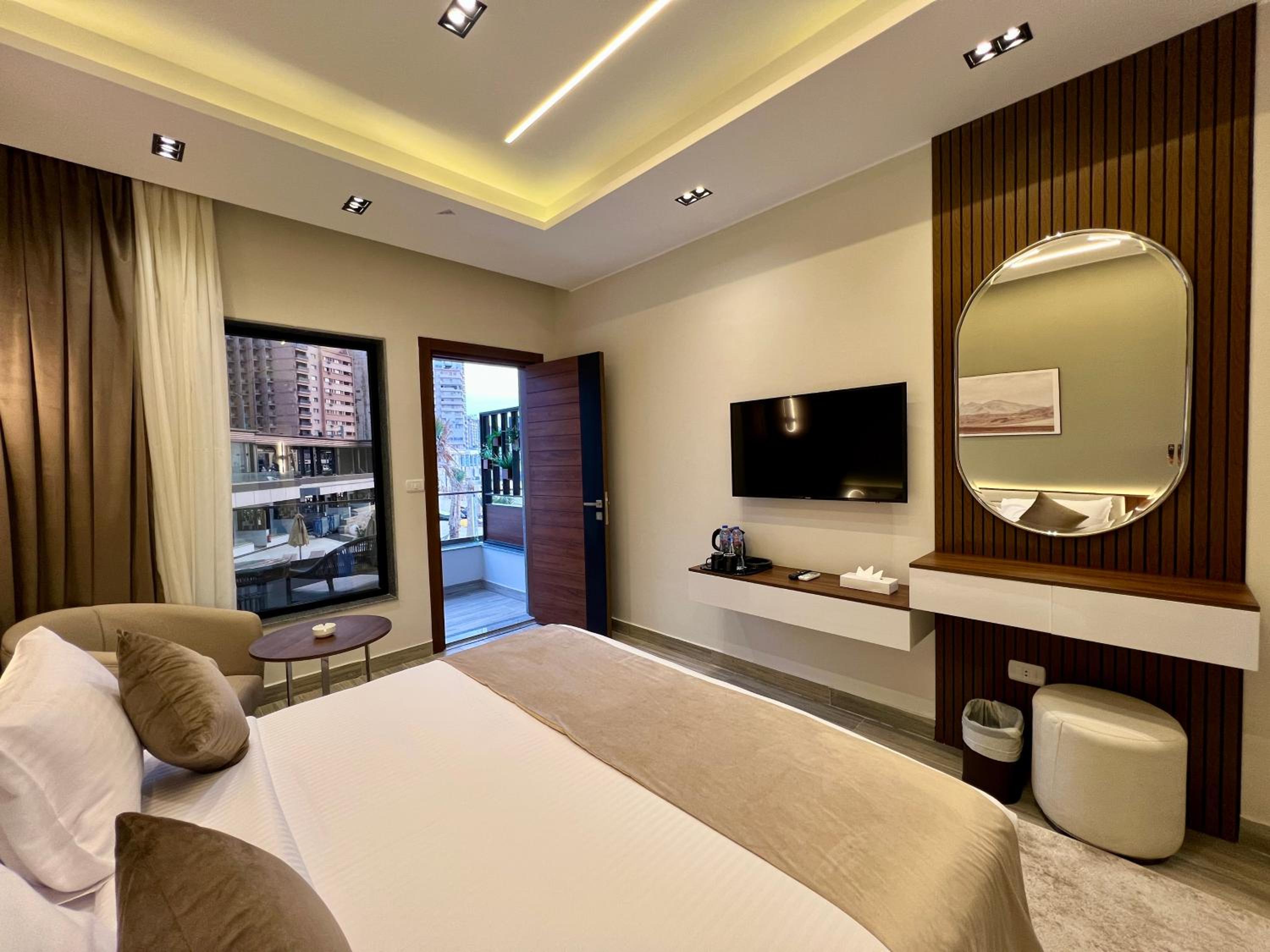 Deluxe Double or Twin Room with Sea View