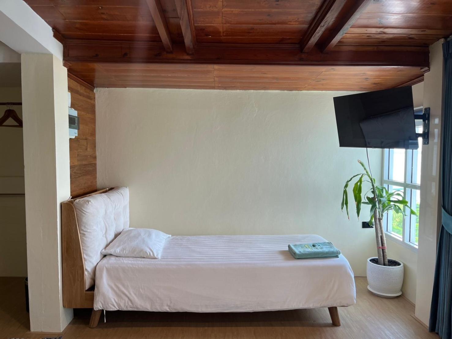 Triple Room with Sea View