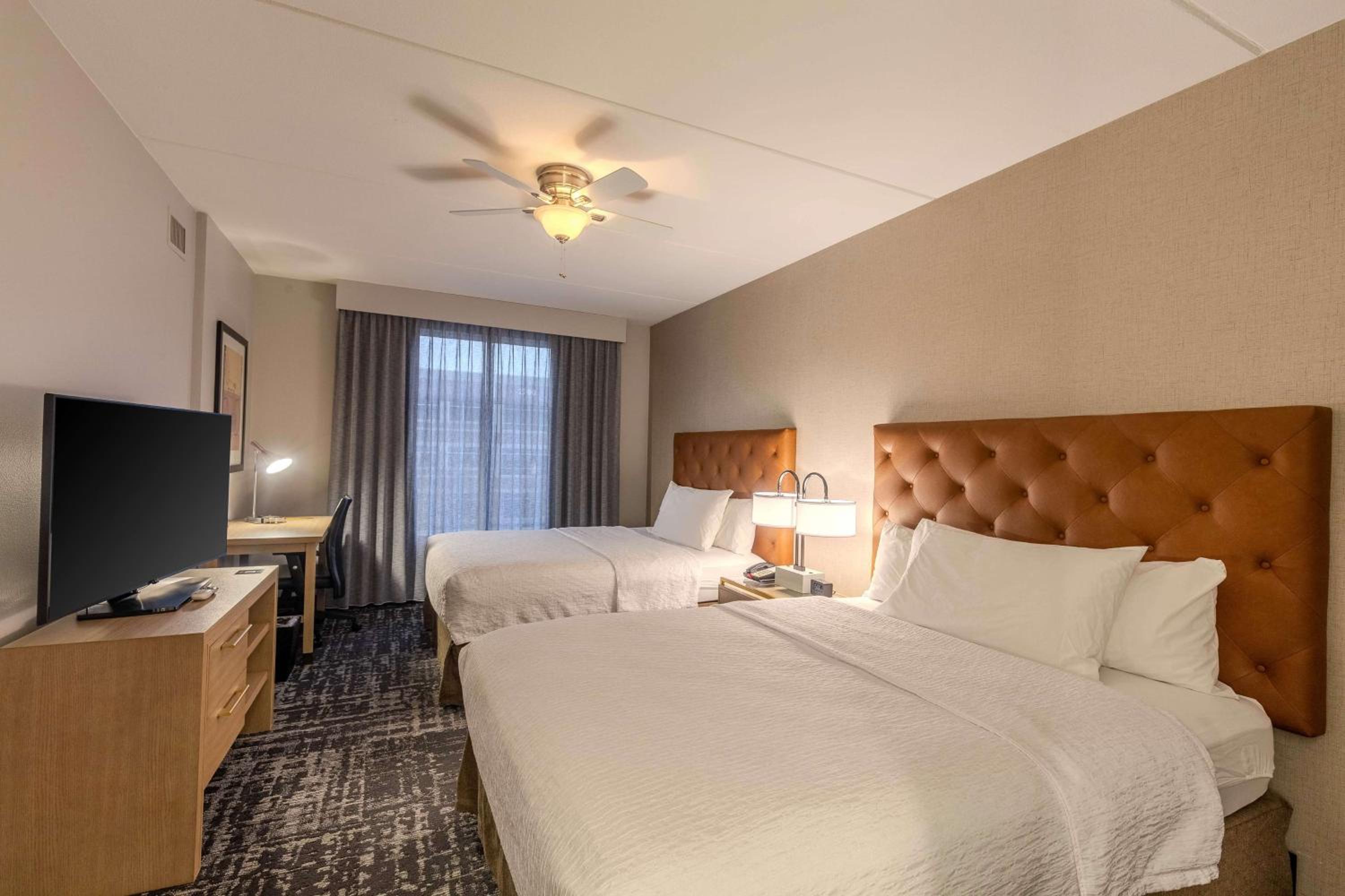 One-Bedroom Suite with Two Queen Beds