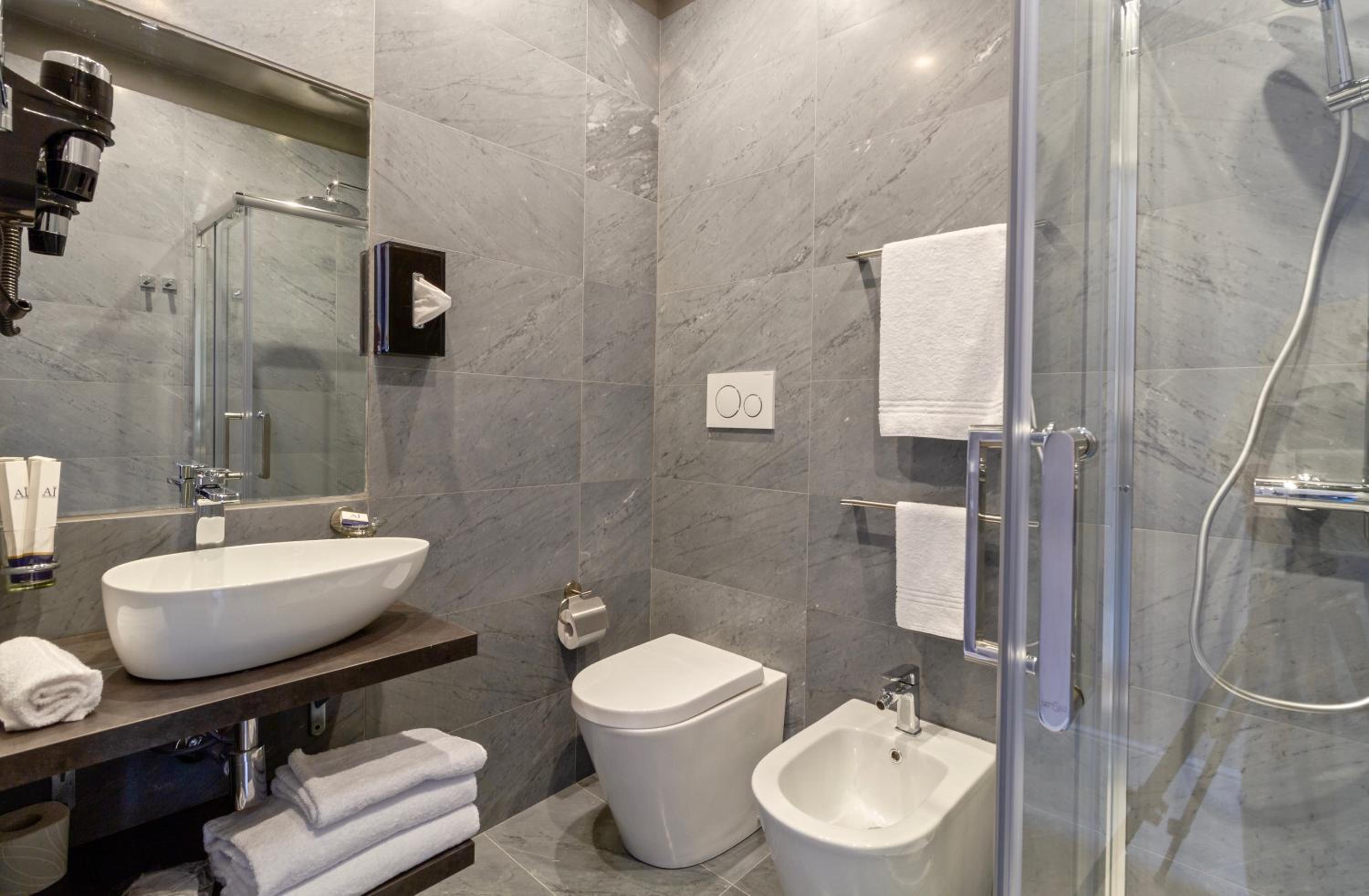 Deluxe Queen Room with Two Queen Beds