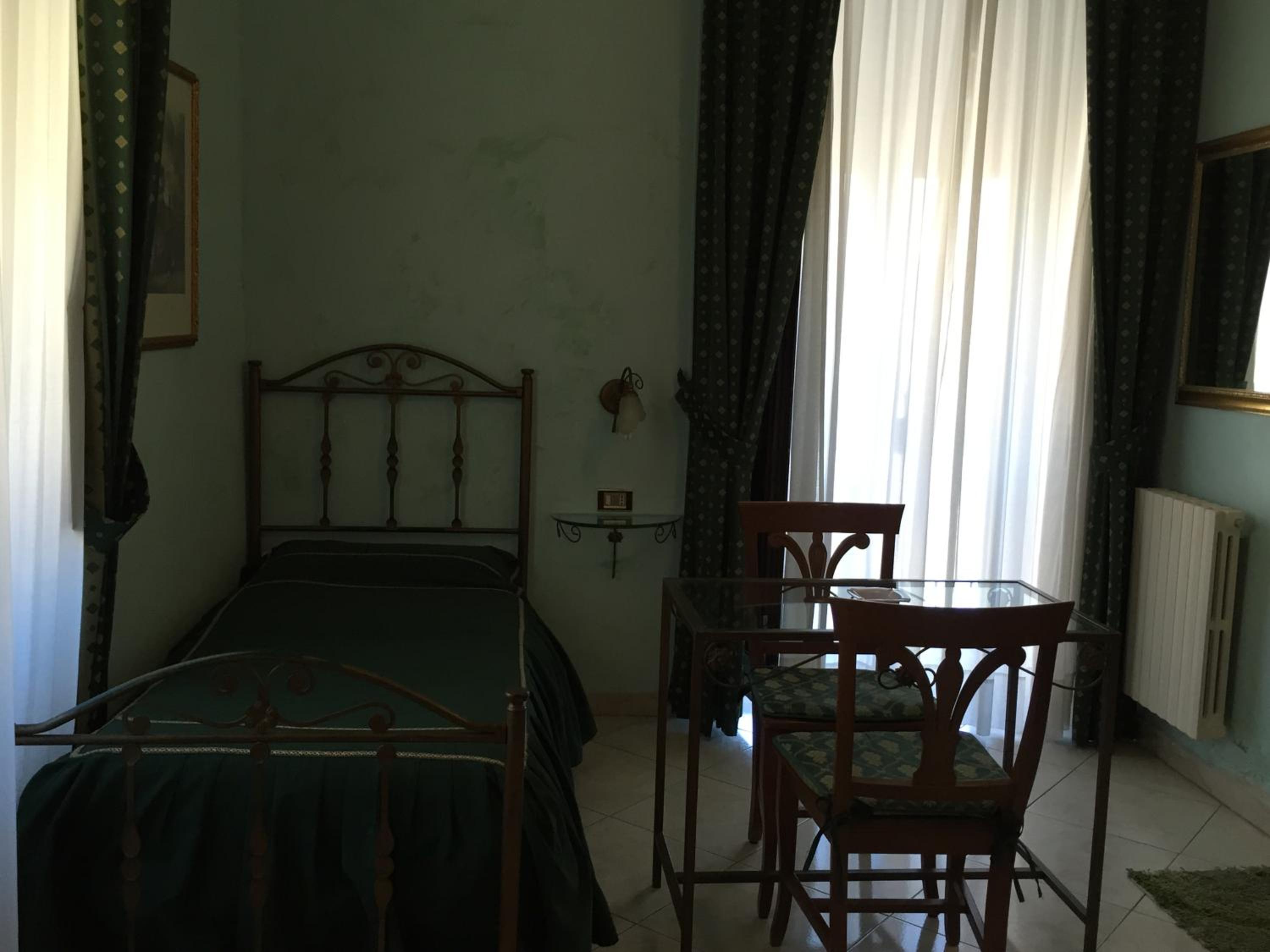 Single Room