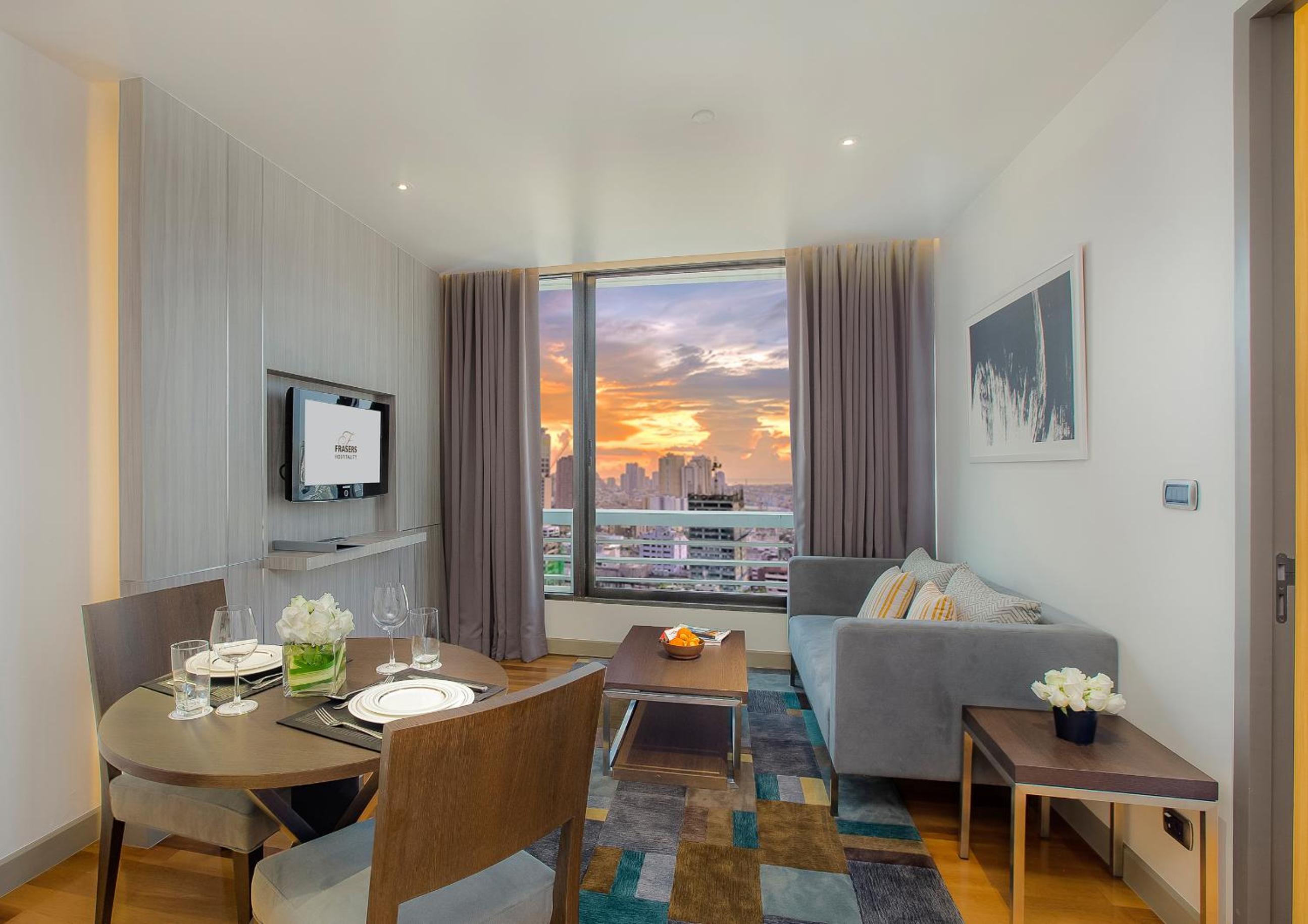 One-Bedroom Deluxe 
