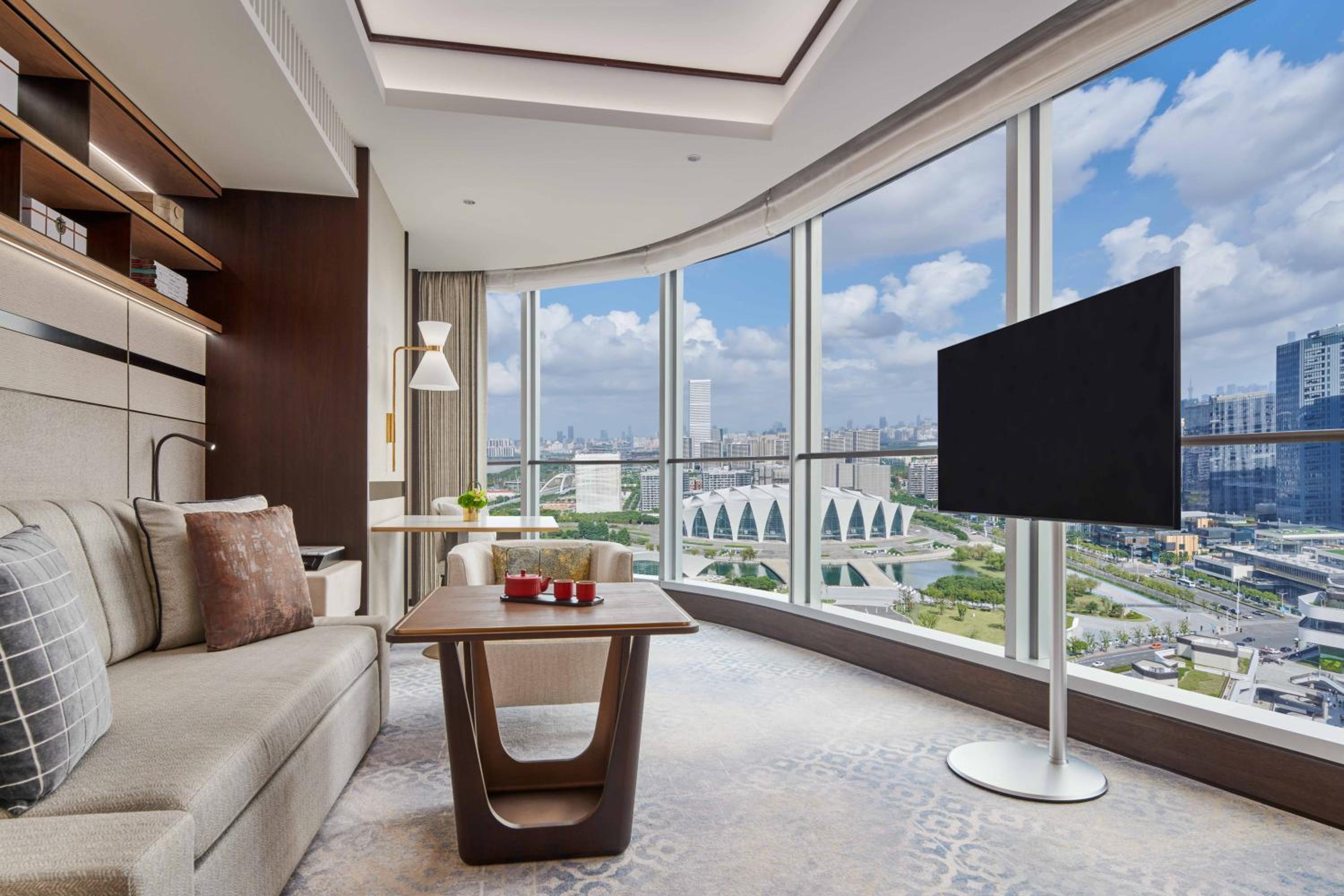 Executive Suite Twin