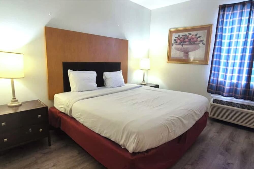 Room, 1 King Bed, Accessible Bathtub, Non Smoking