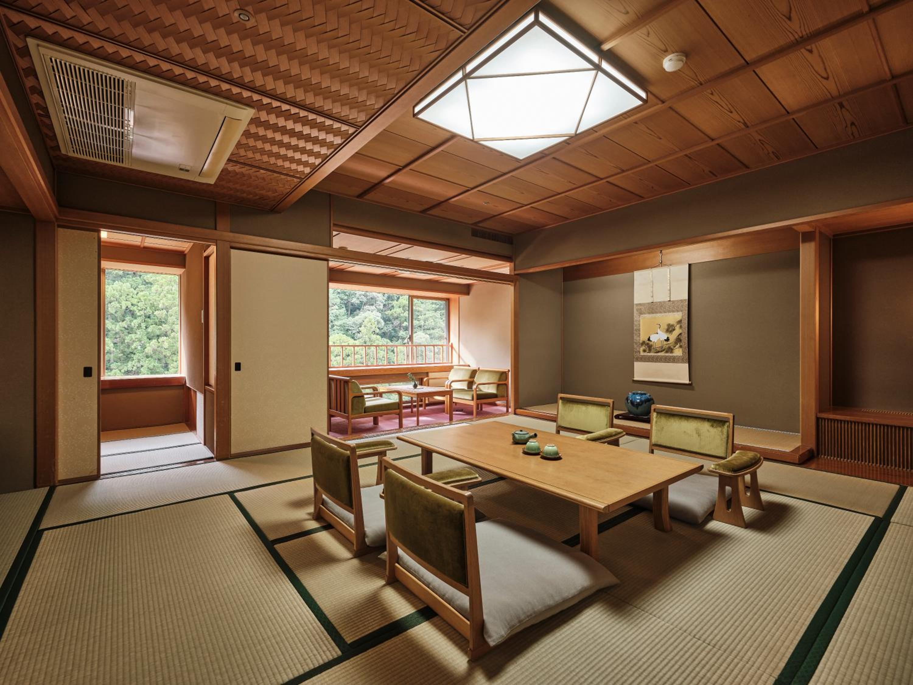 Premium Japanese-Style Room With River and Forest View - Non Smoking    