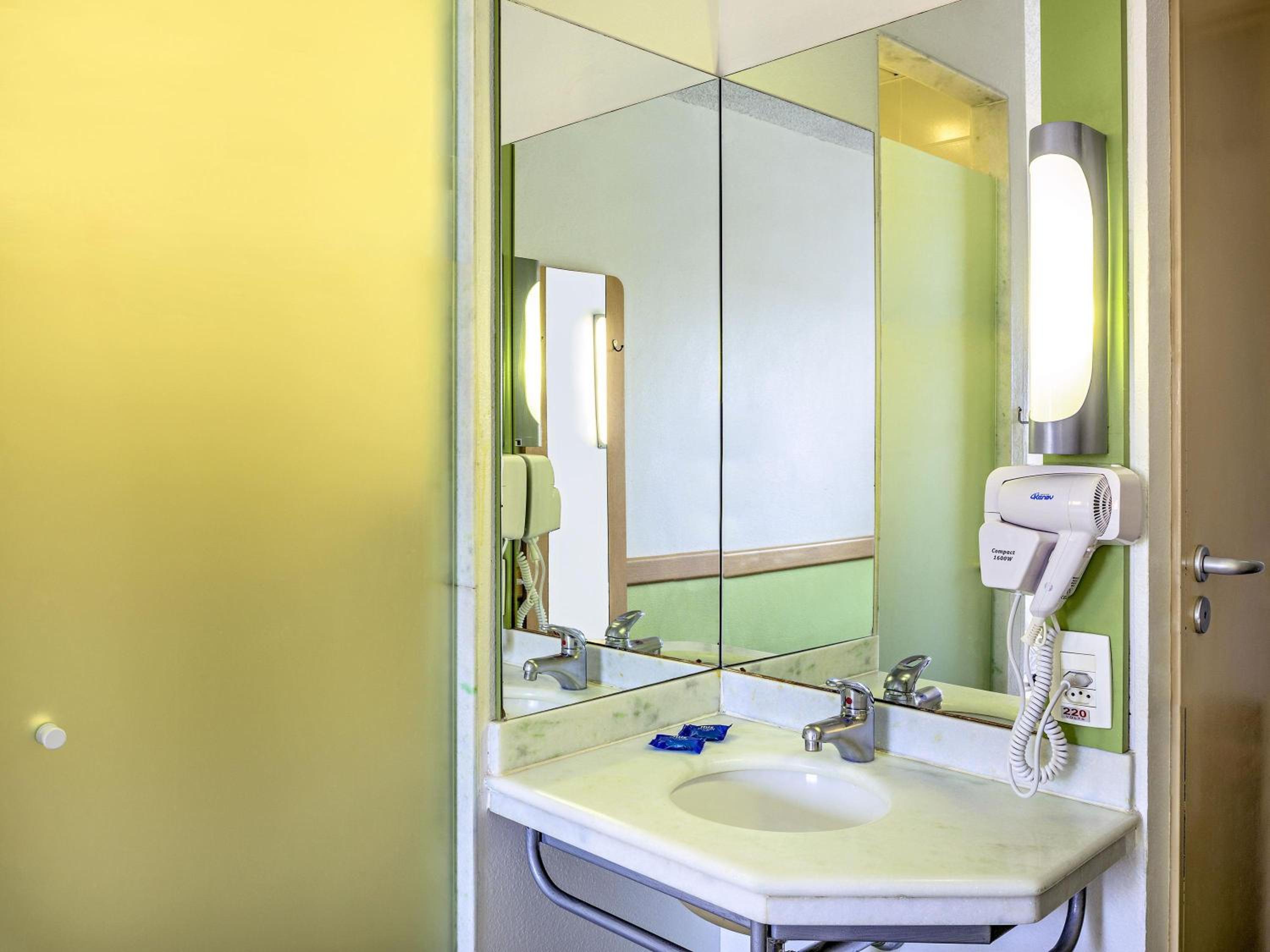 Superior Double Room with Pullout Bed