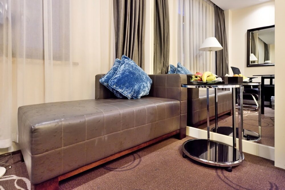 Premier Deluxe Twin Room