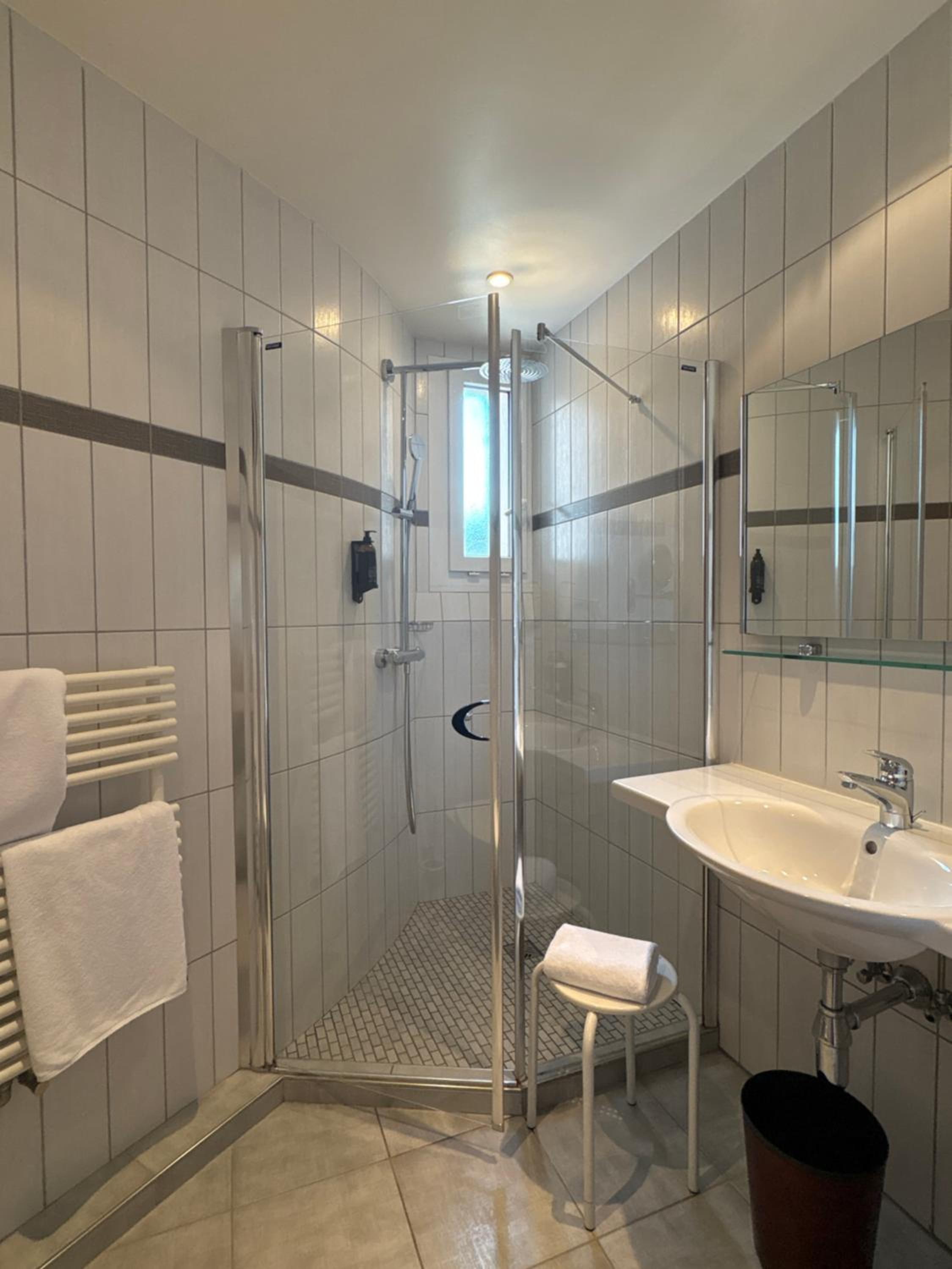 Junior Suite with Shower