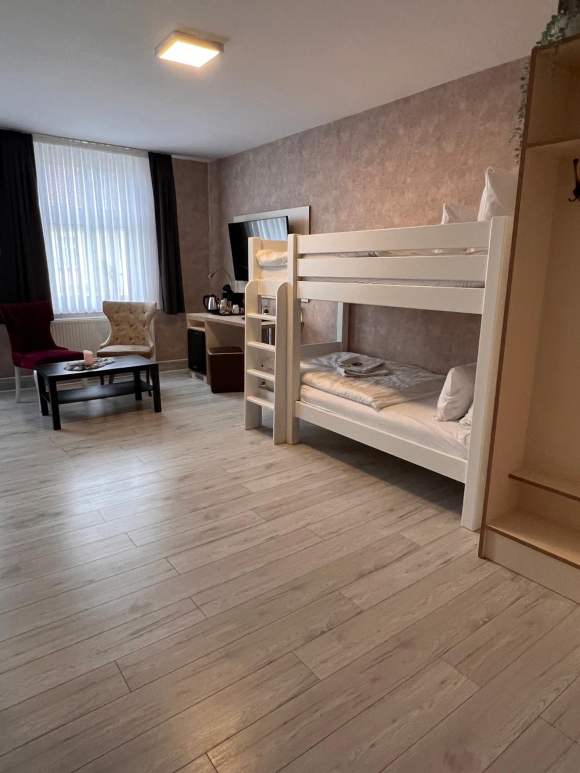 Standard Family Room