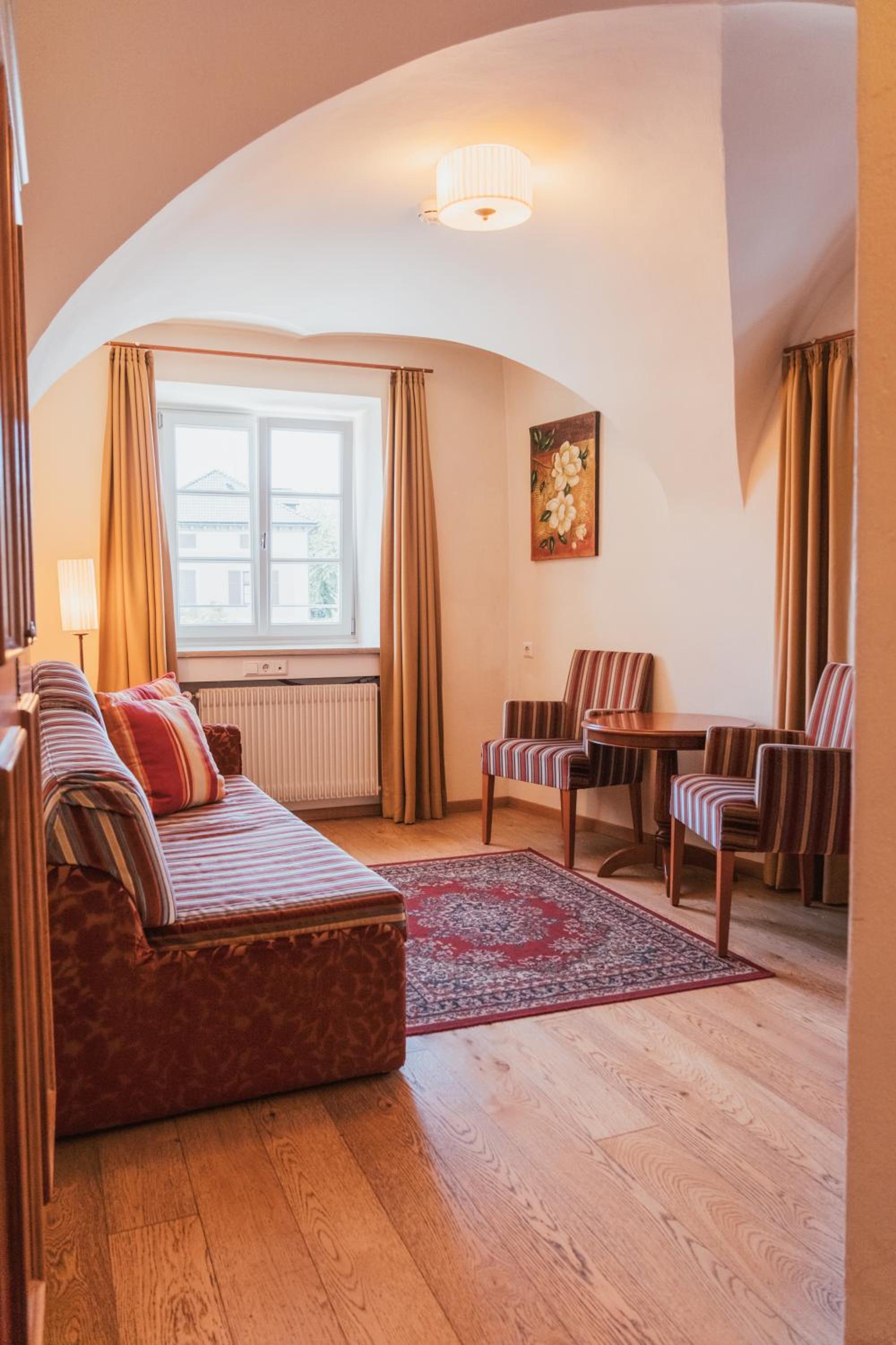 Junior Suite with Mountain View