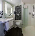 MyRoom By Gorana - Finding Love In Paris Room в Ibis Köln Messe