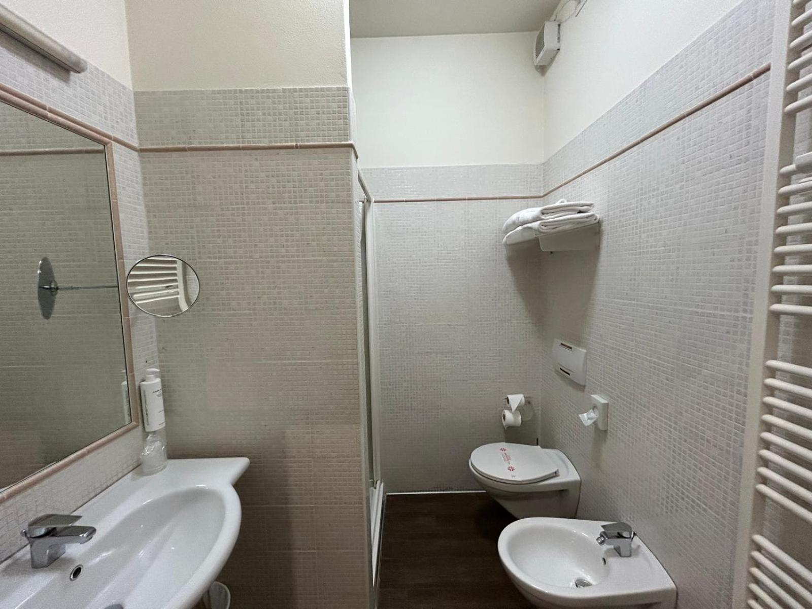 Comfort King Room