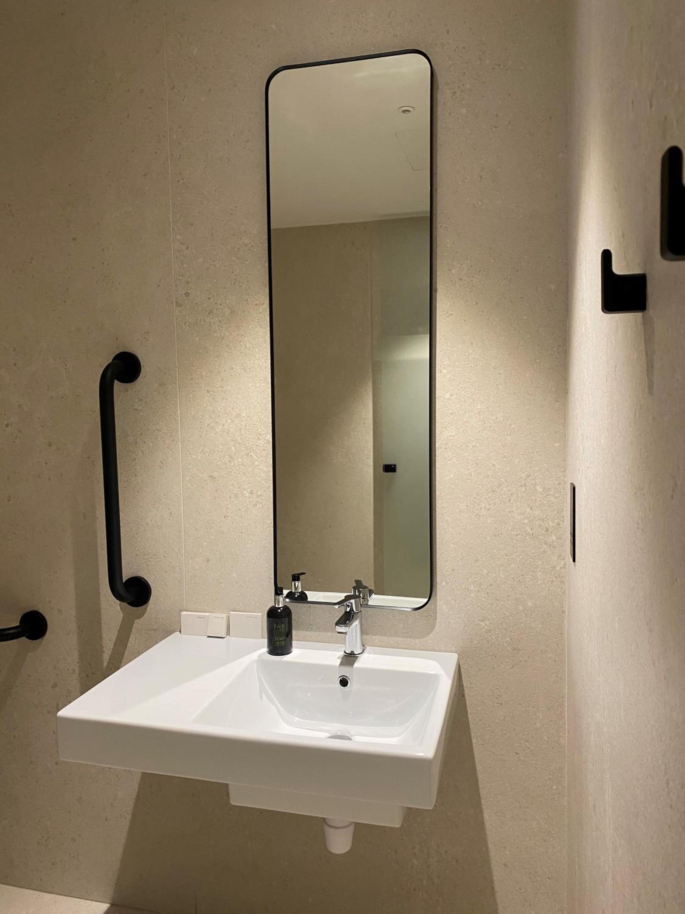 Twin Room - Disability Access