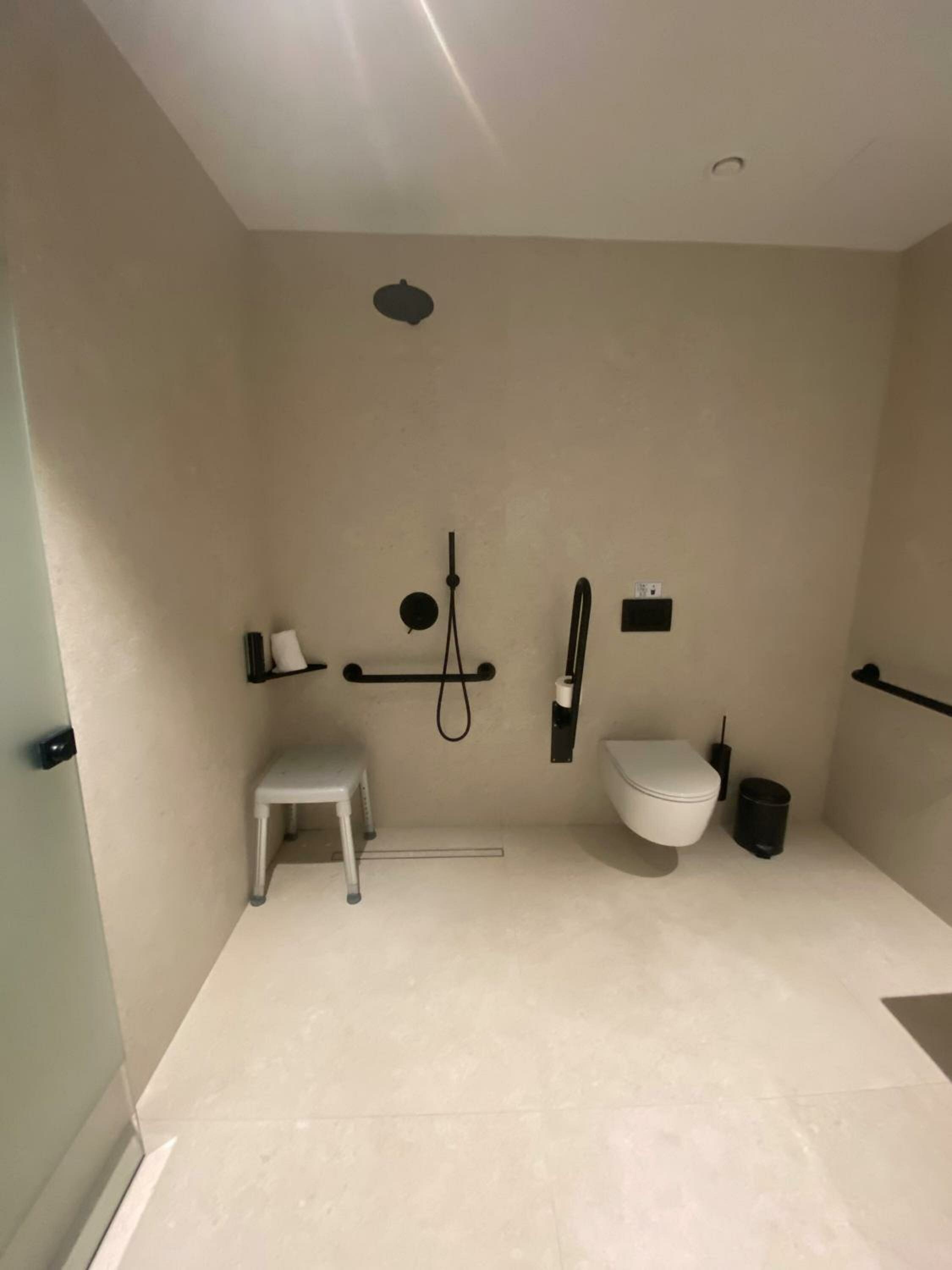 Twin Room - Disability Access