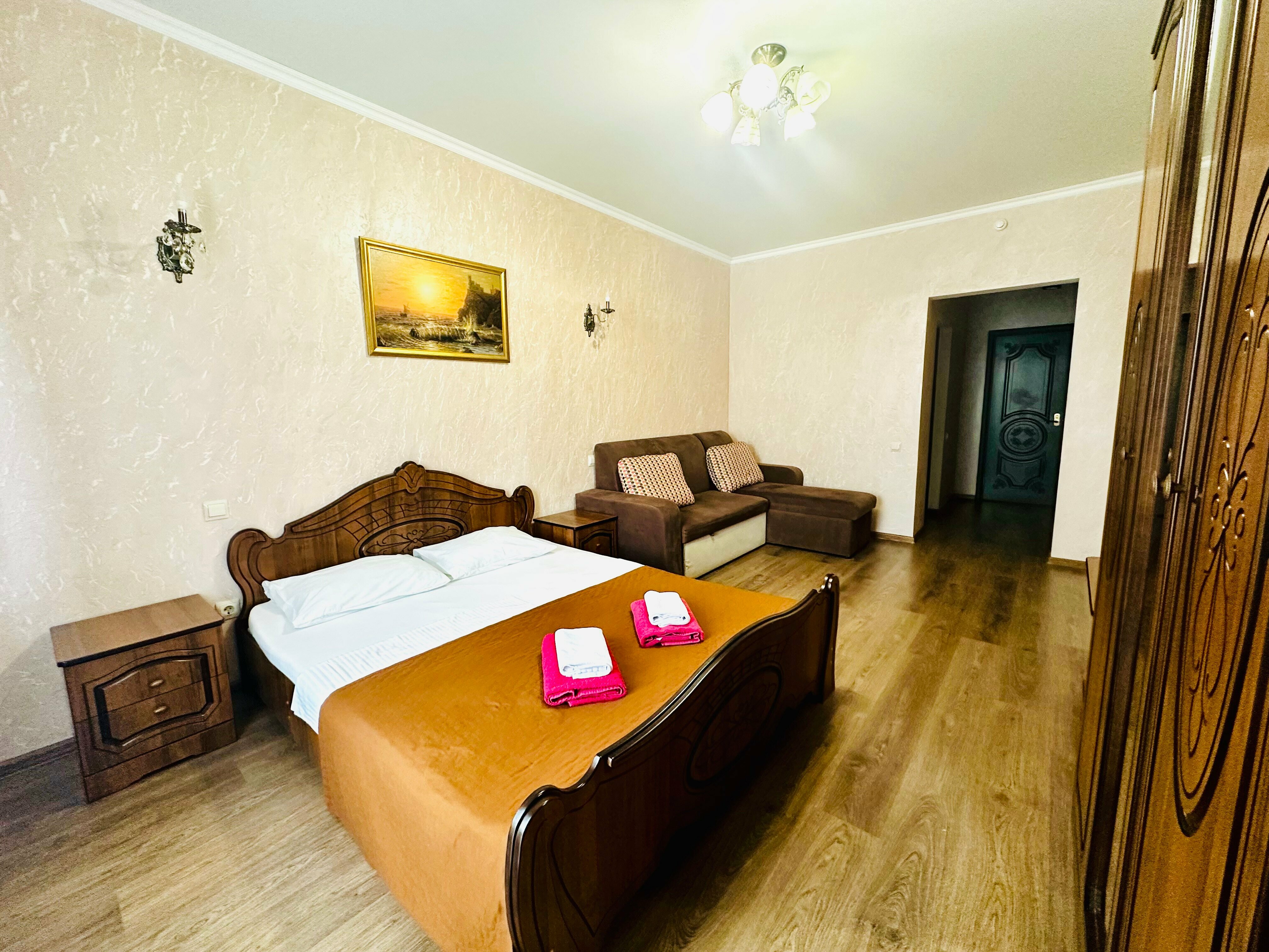 Четырехместный номер с балконом