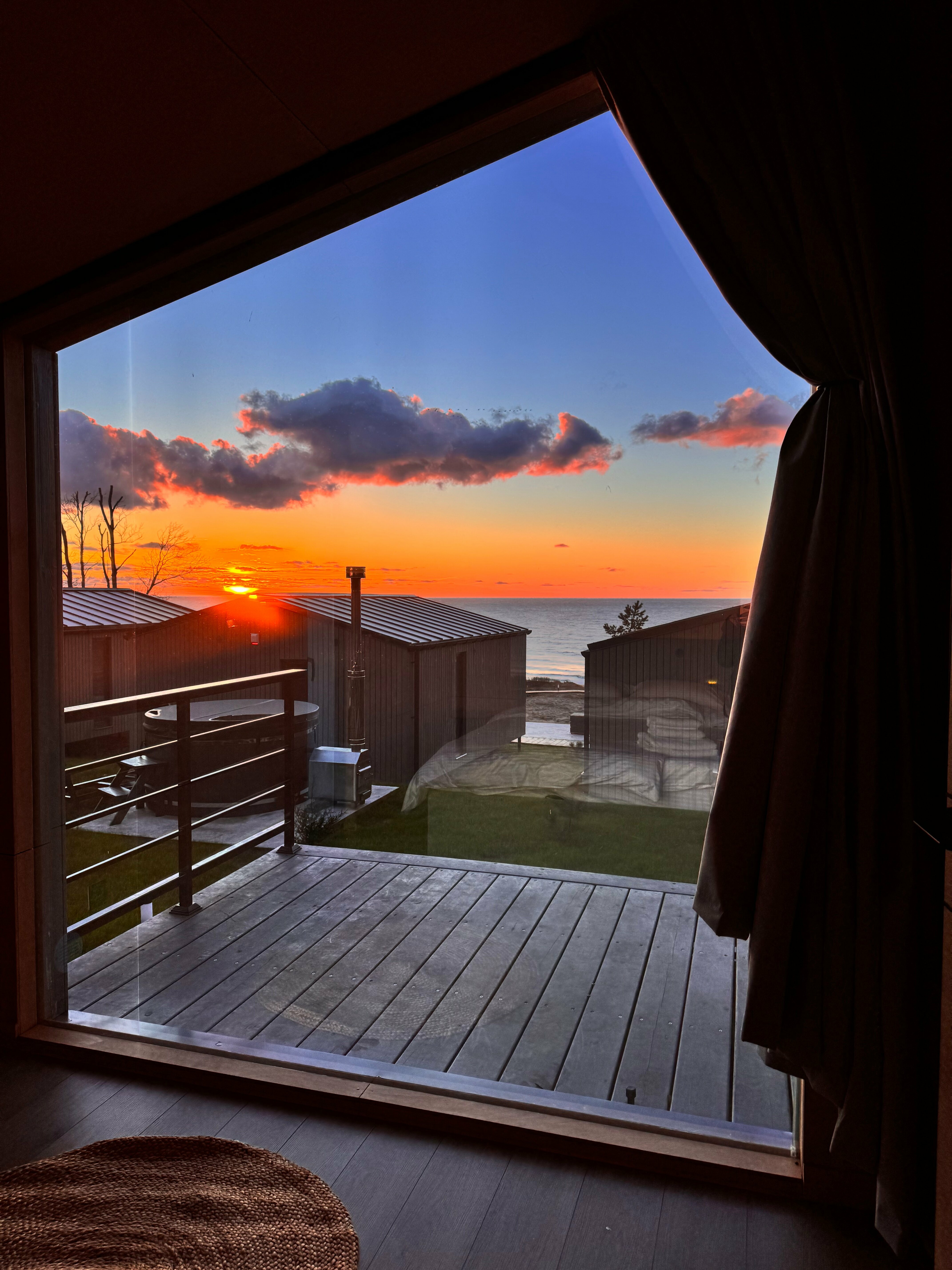 Лодж с видом на море и собственной купелью с подогревом