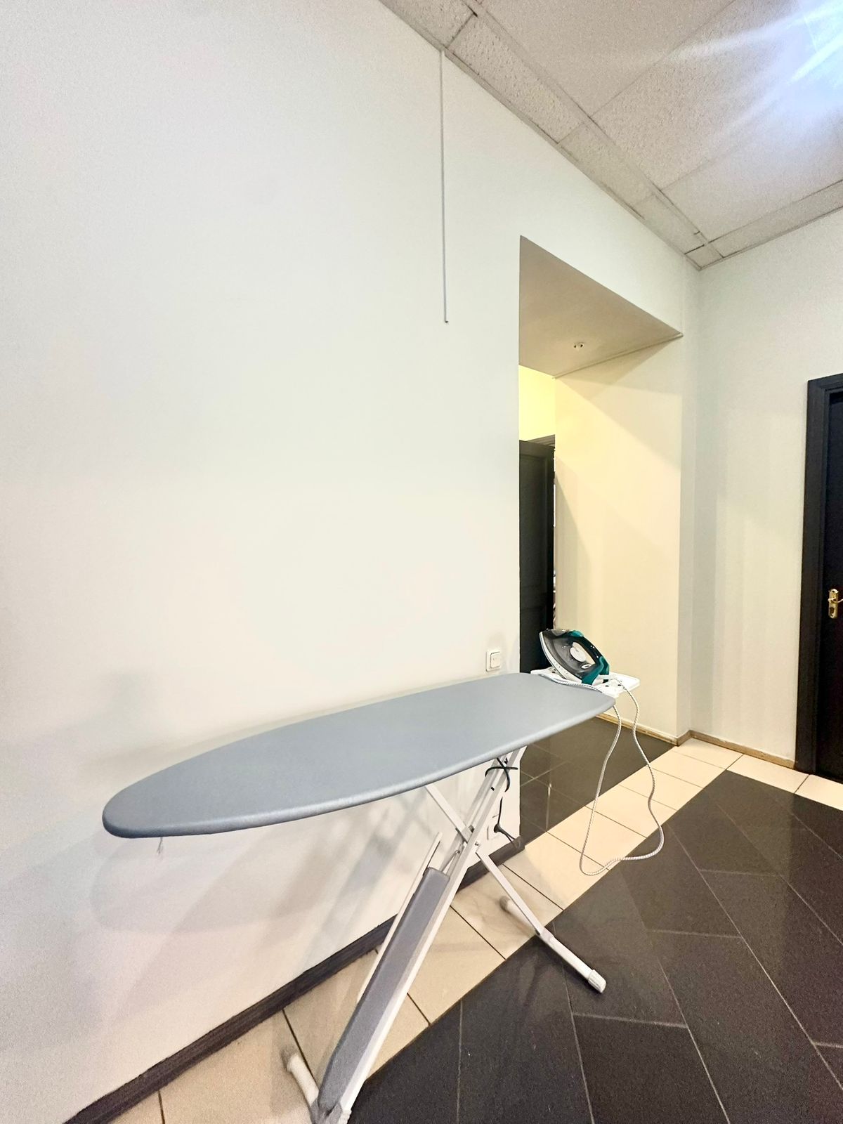 Трехместный номер с общей ванной комнатой