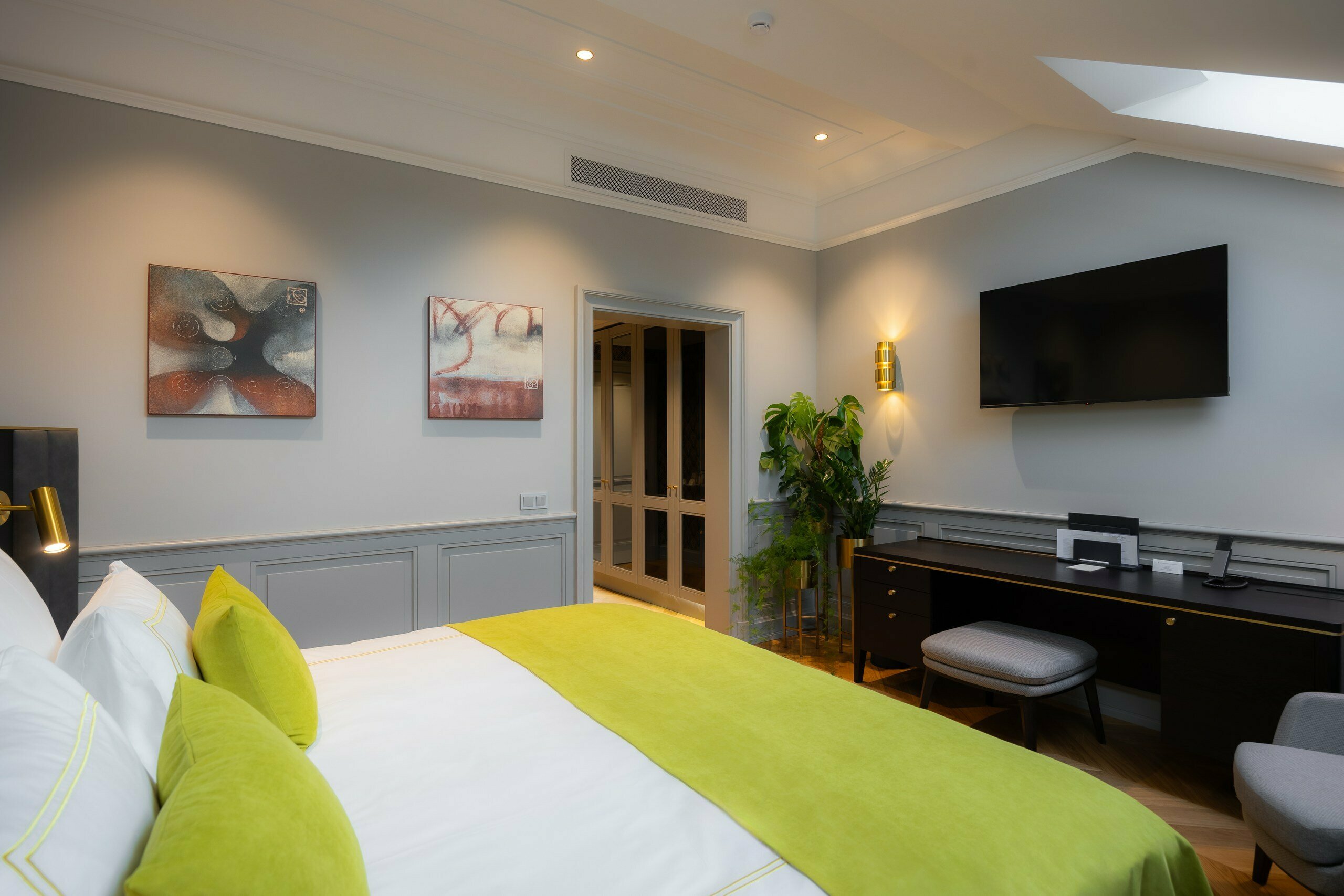 Полулюкс  на мансарде