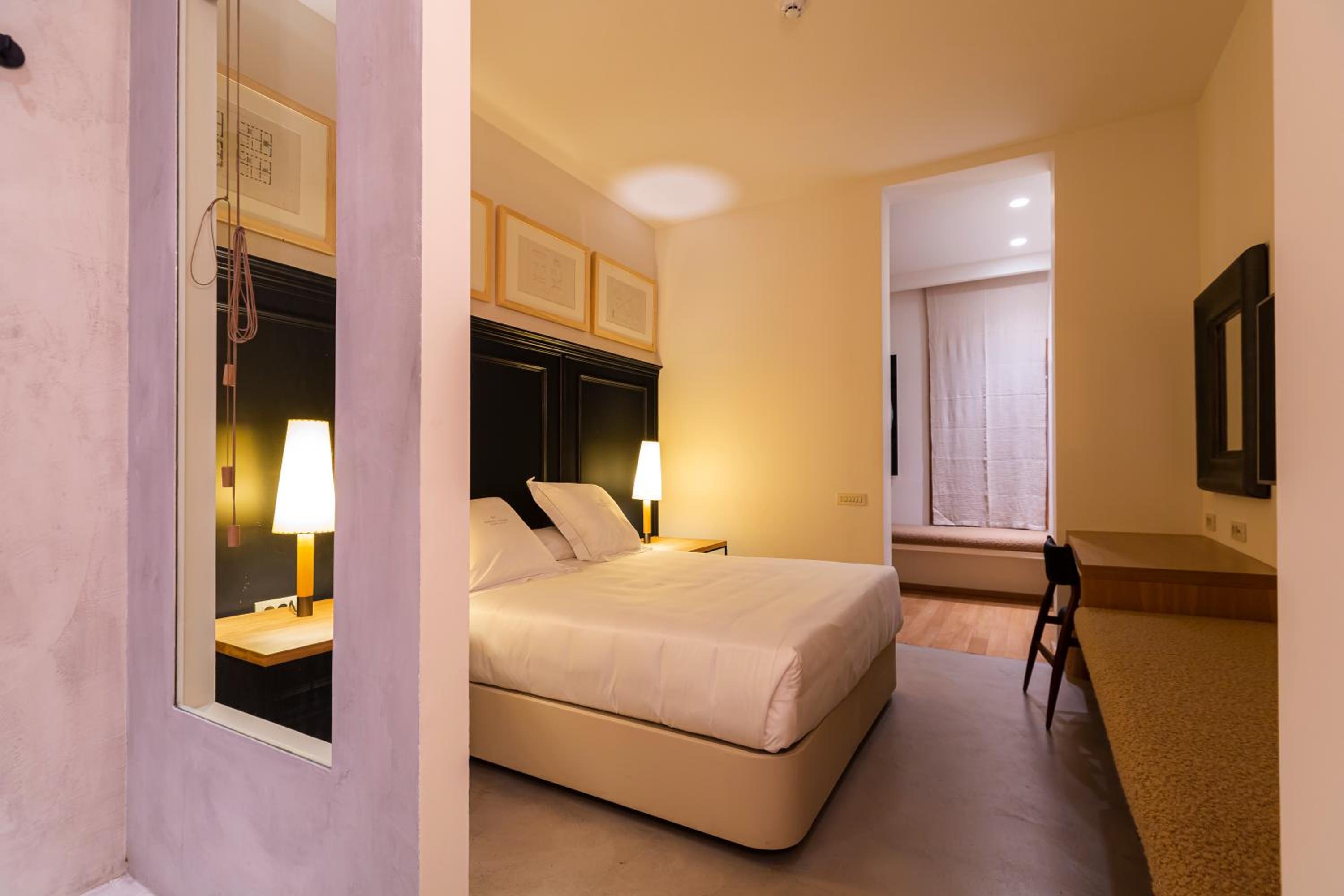 Standard Double Interior Room