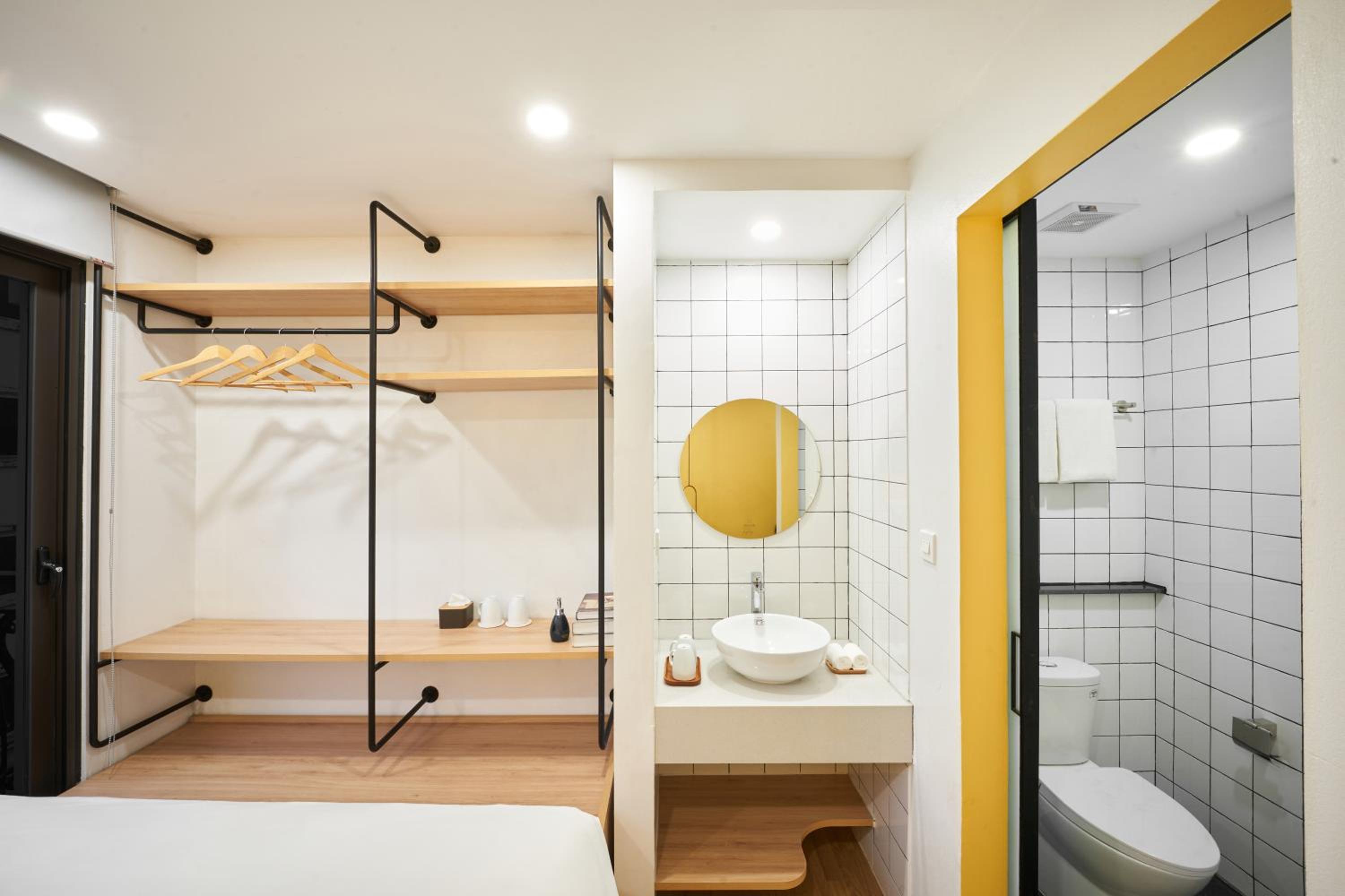  Premium King City View