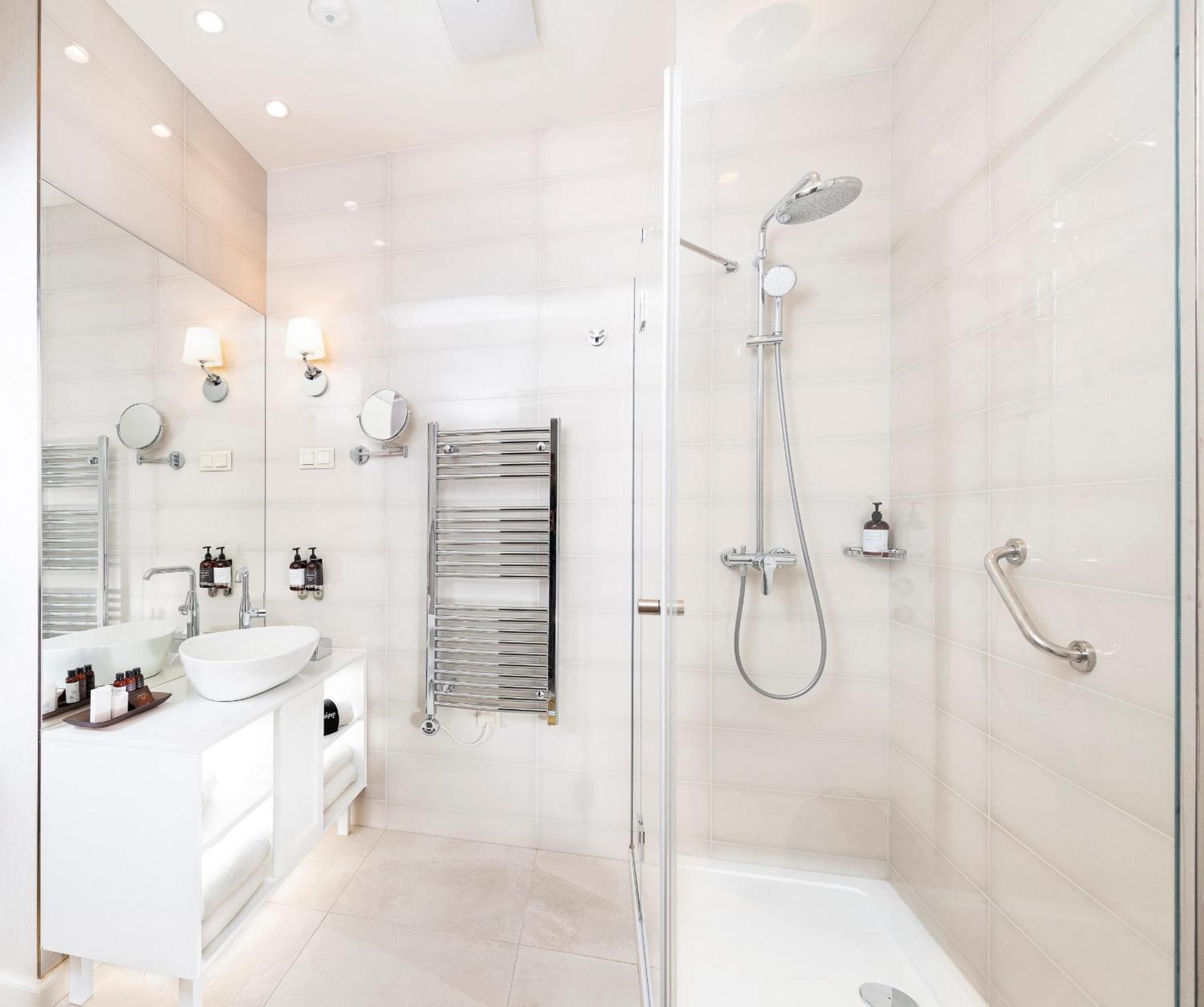 Premium Connecting Room