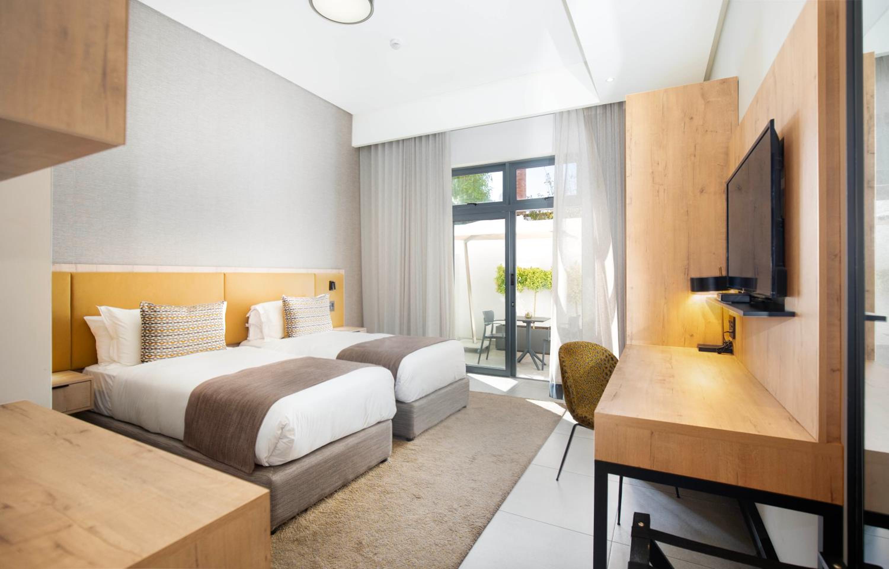 Superior Double or Twin Room with Terrace