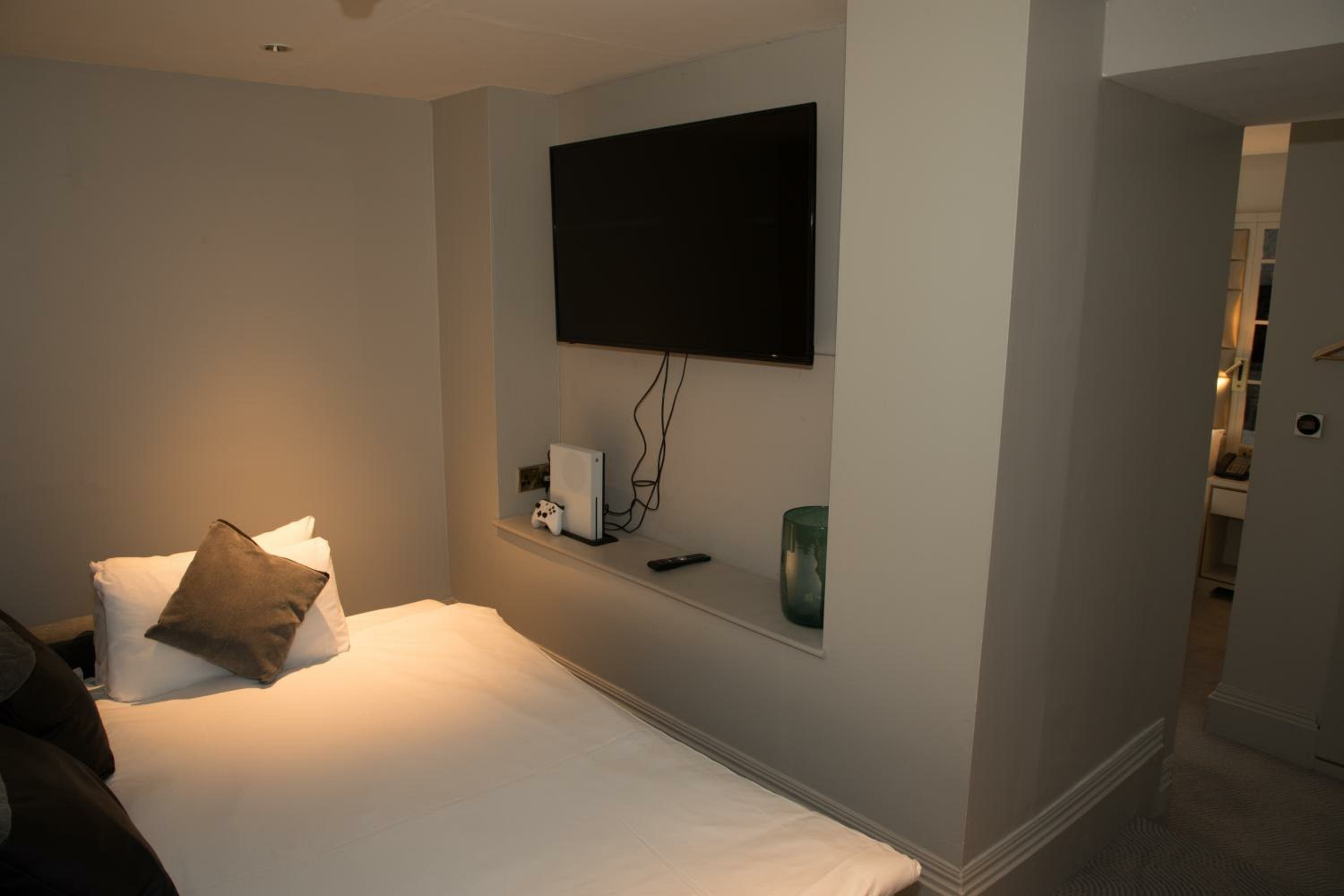 Boutique Triple Room