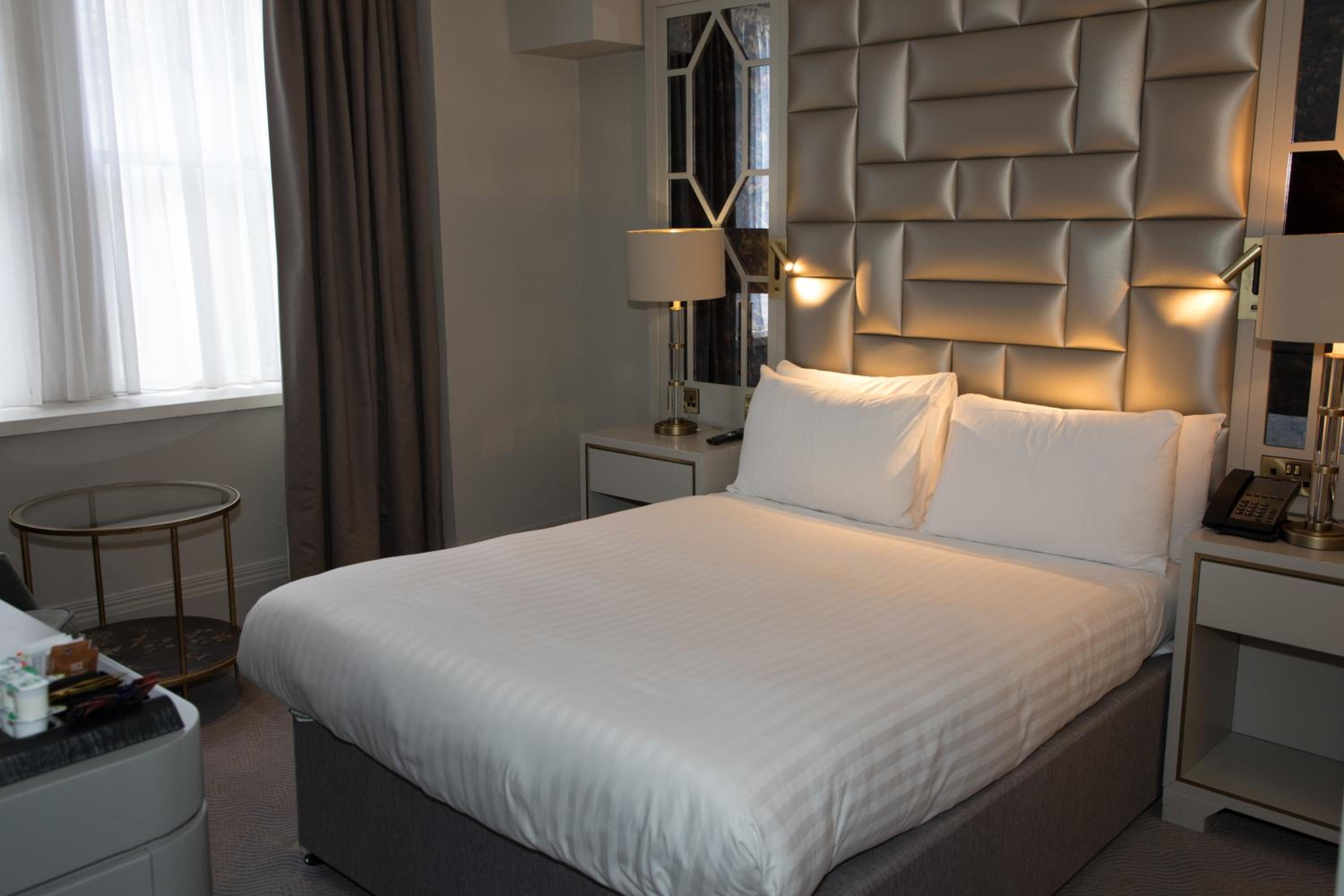 Boutique Triple Room