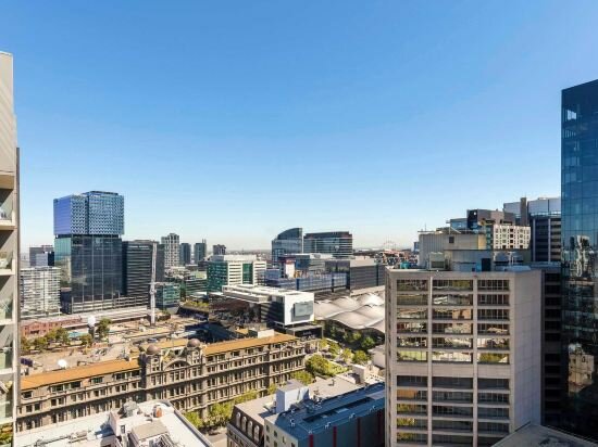 One Bedroom Apartment With Balcony