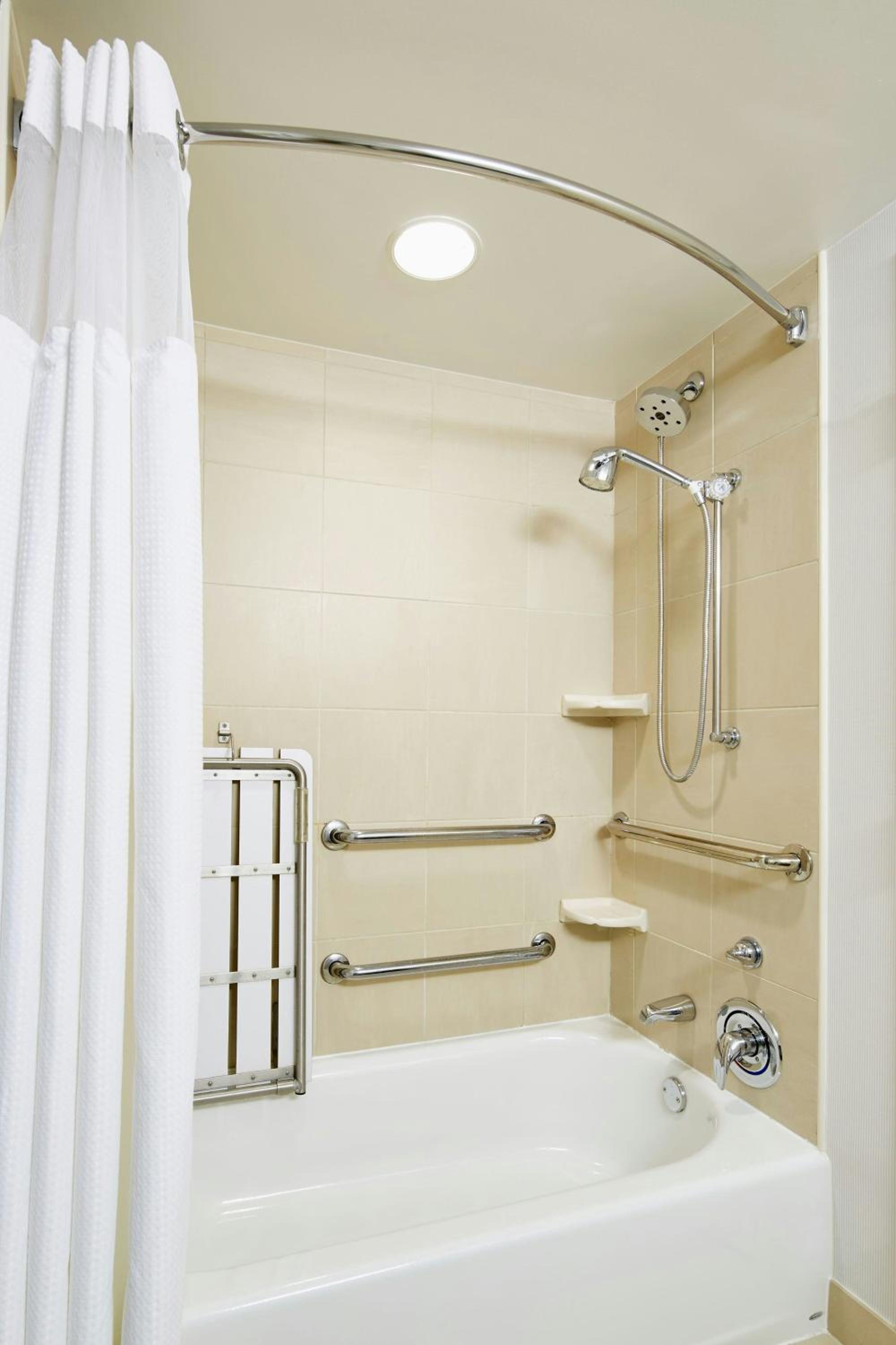 King Room with Roll-In Shower - Mobility/Hearing Accessible