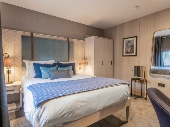 Superior Twin or Double Room