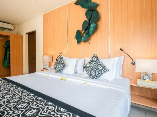 Valley Suite With Pool View