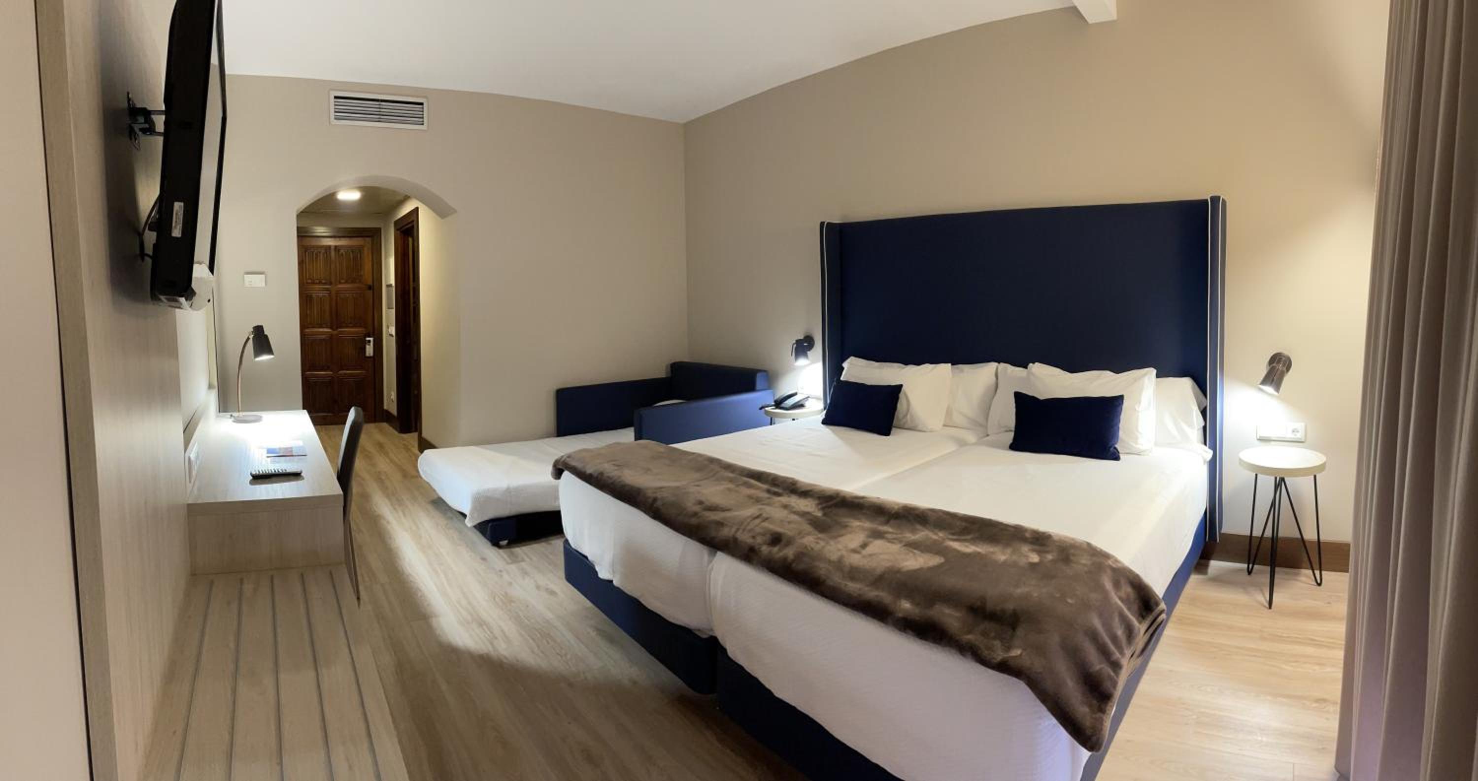 Habitación Twin Confort con cama supletoria