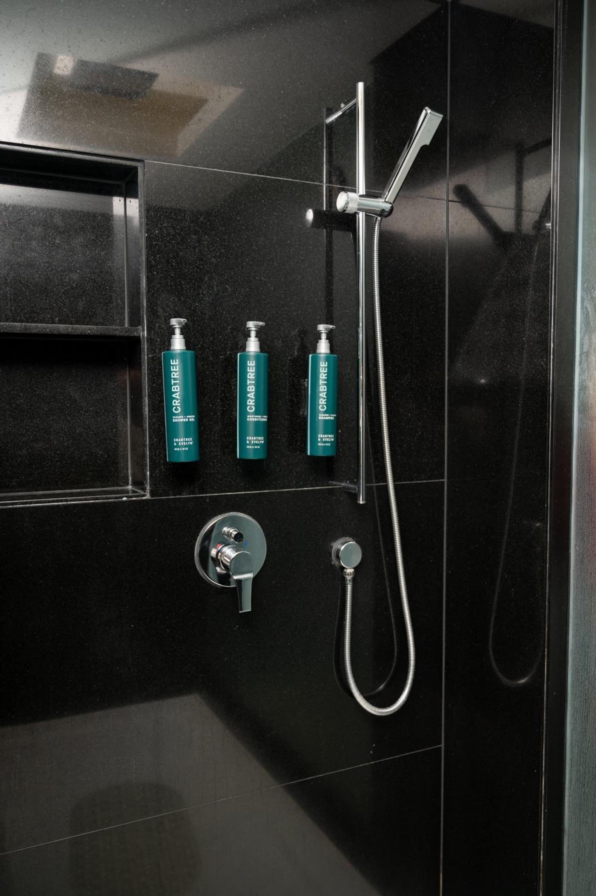 Executive King Suite with Lounge Access