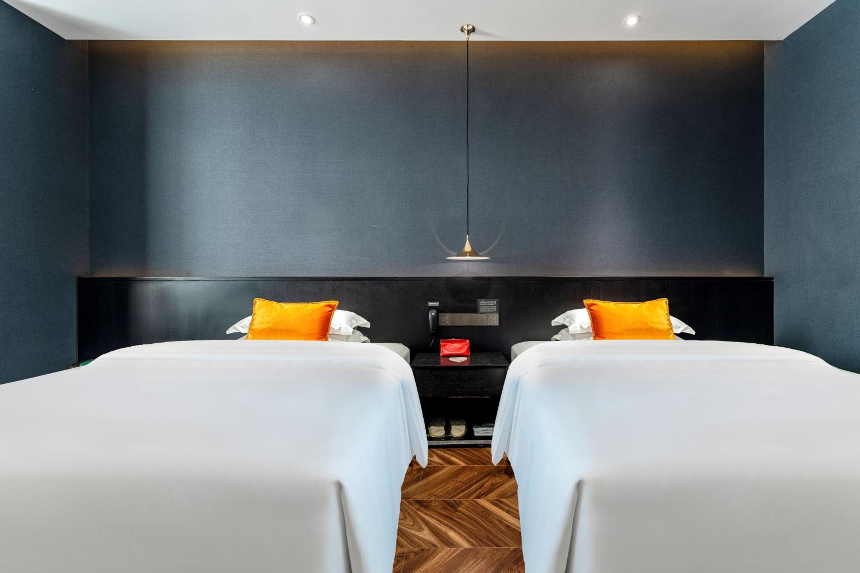 Standard Twin Room with Two Queen Beds