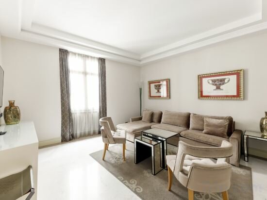 Costantino Suite