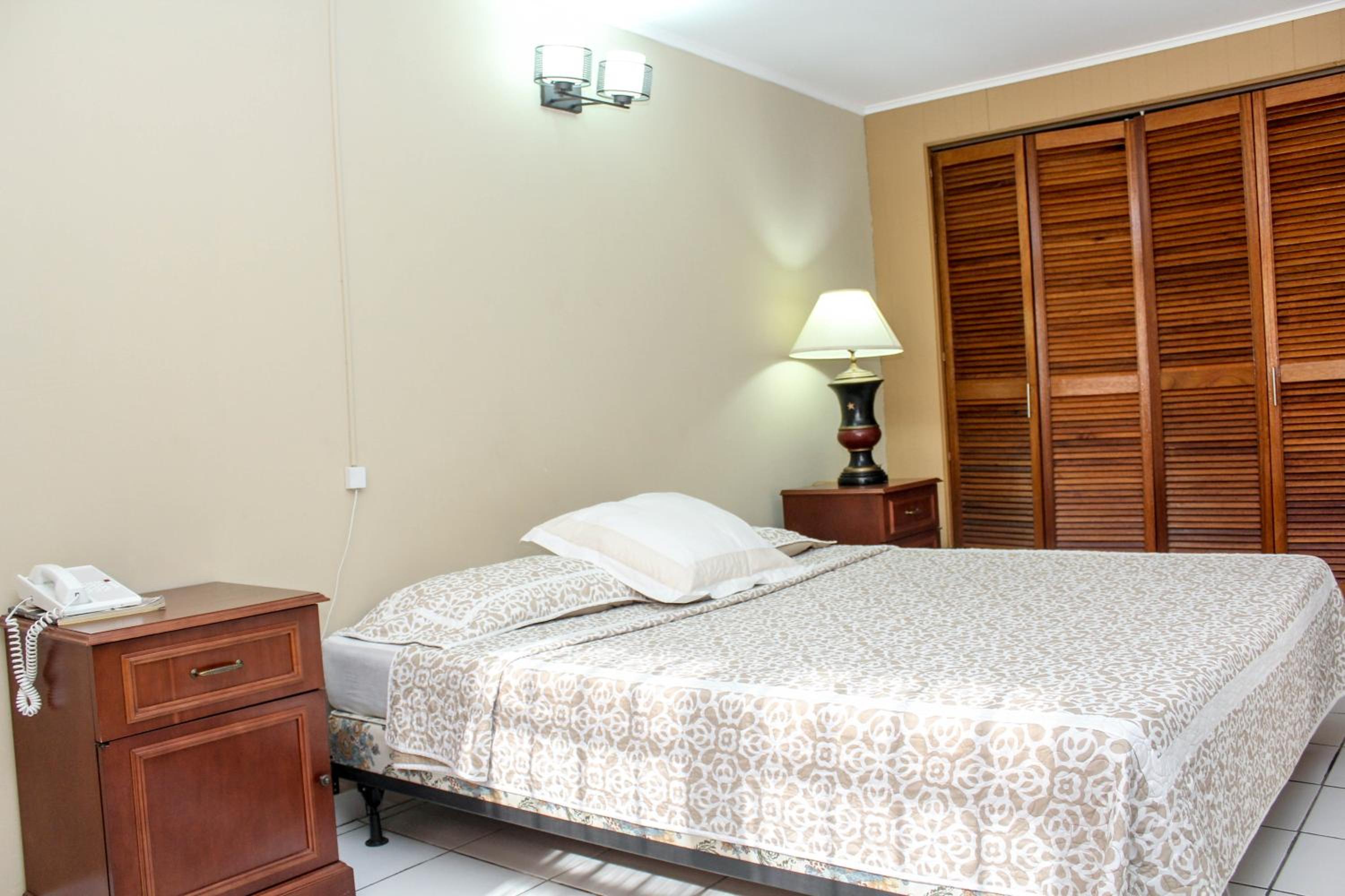 One-Bedroom Apartment (2 Adults)