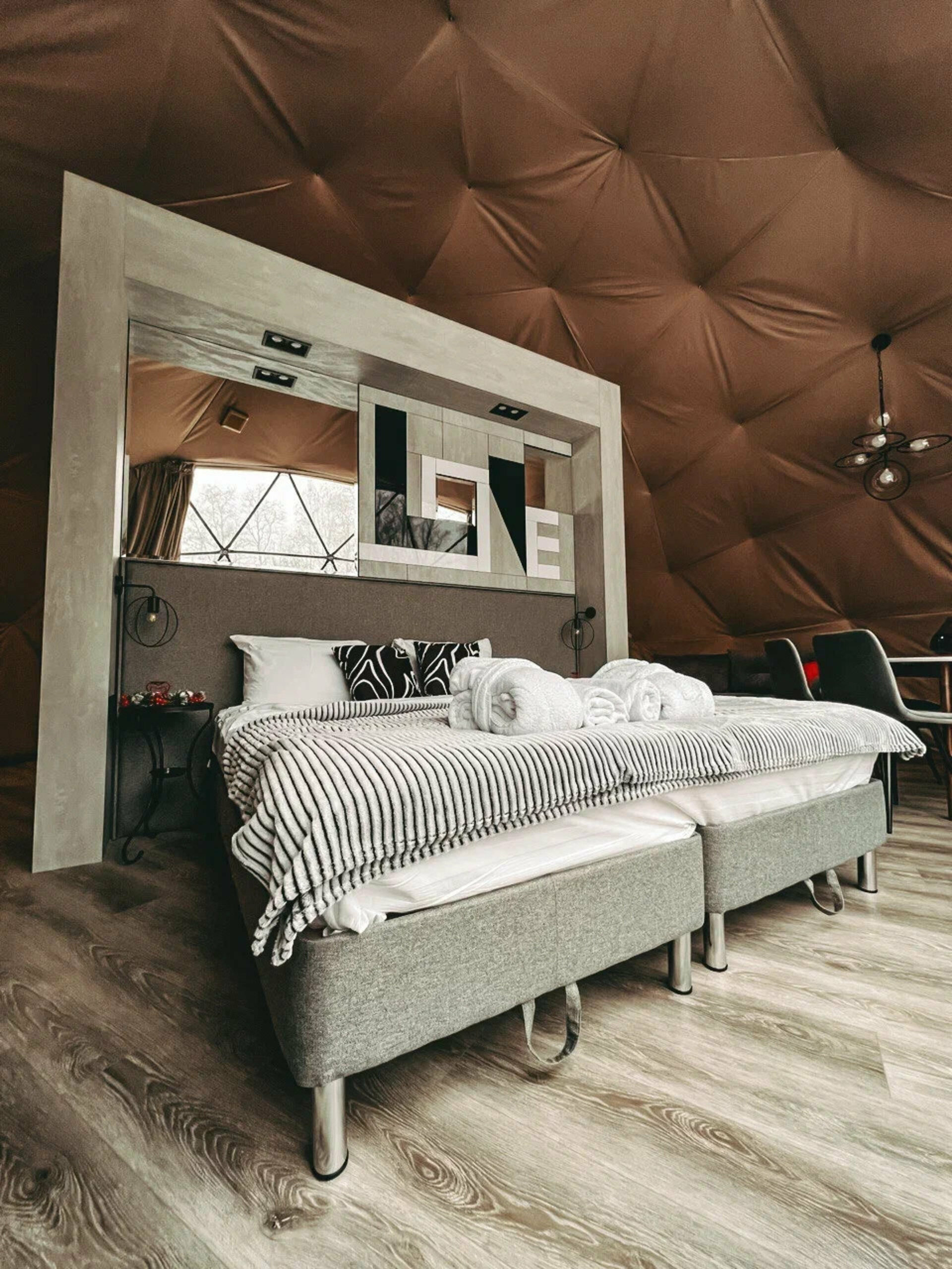 Геокупол Премиум "Мечты о Париже"