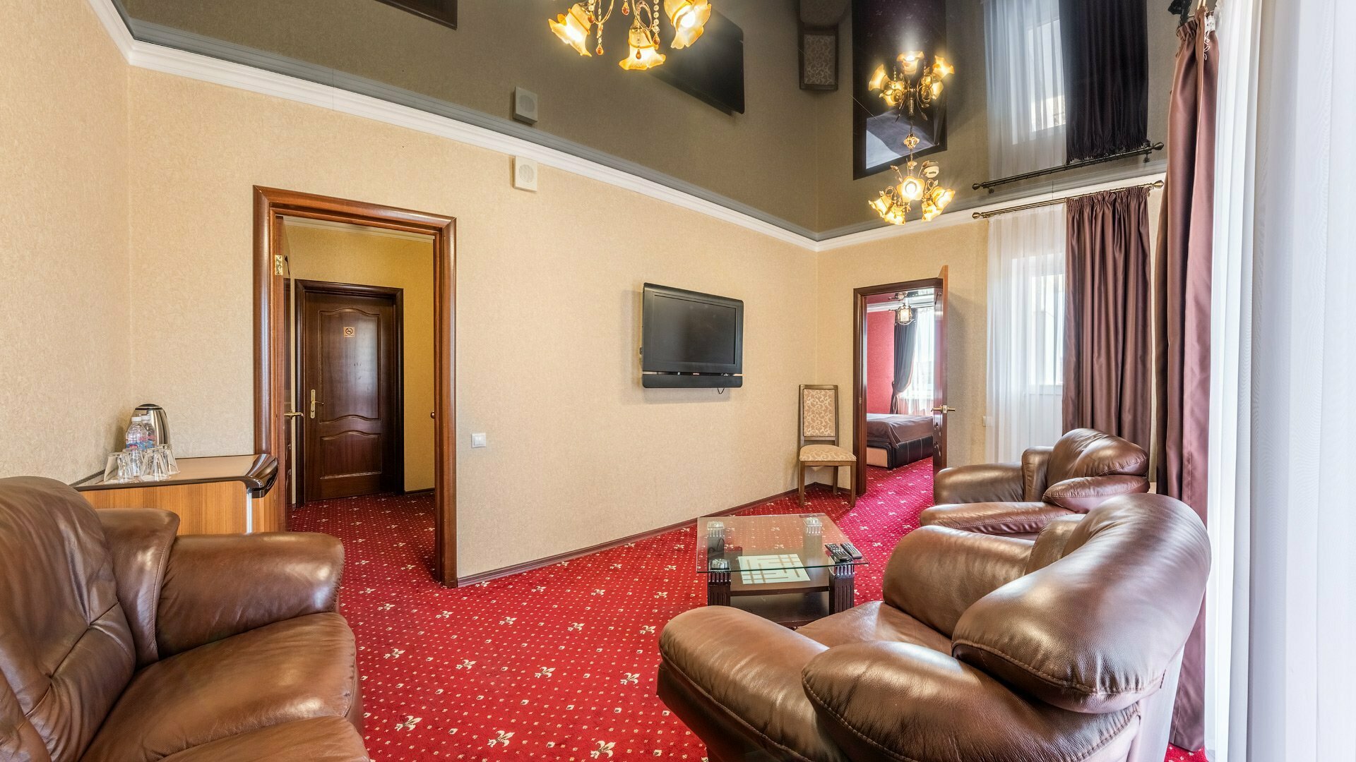 Люкс с балконом