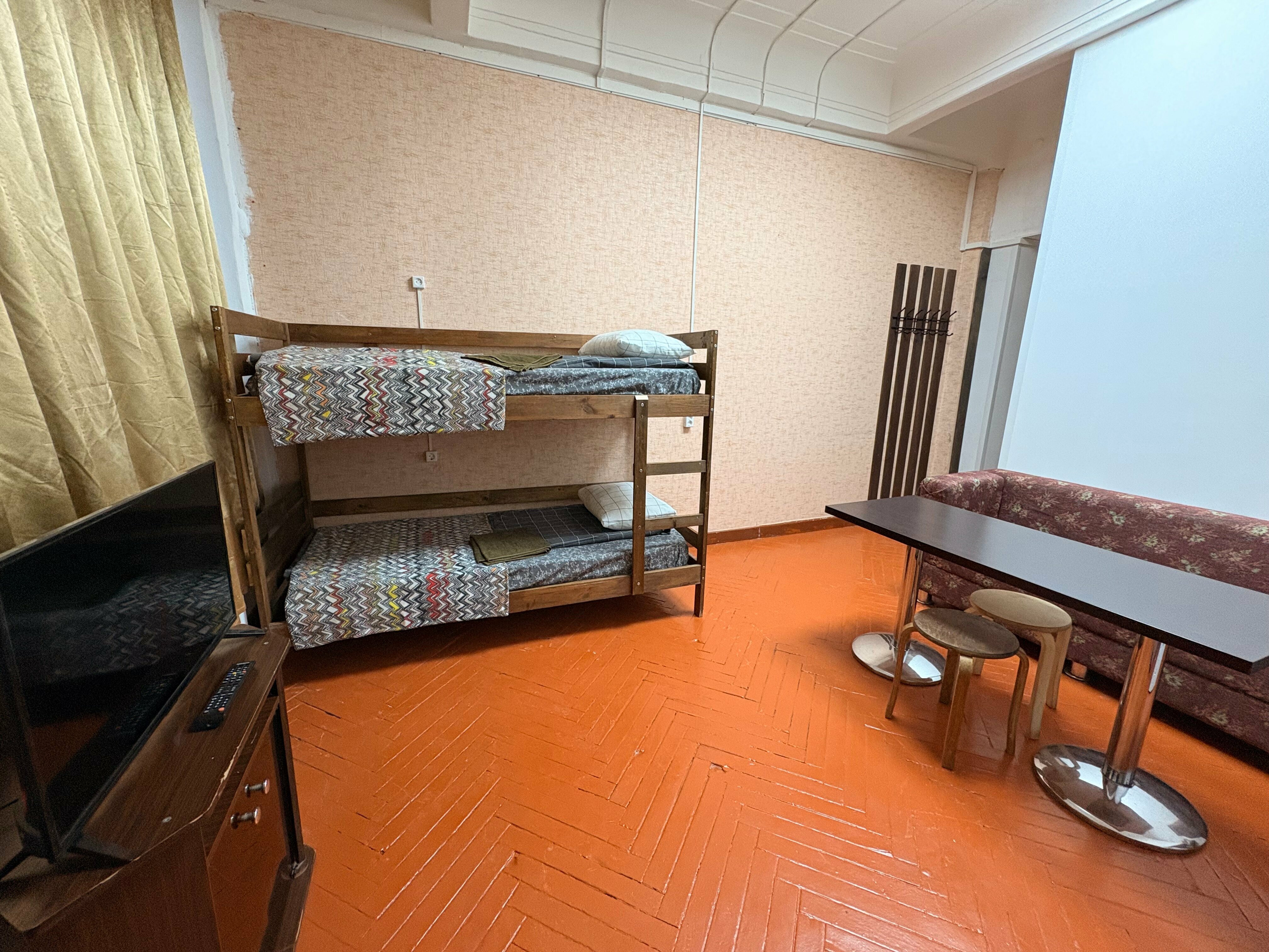 Двухуровневый четырехместный номер