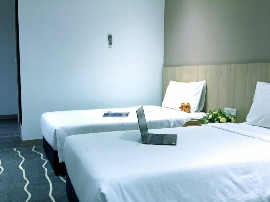 Standard Twin Room No Window