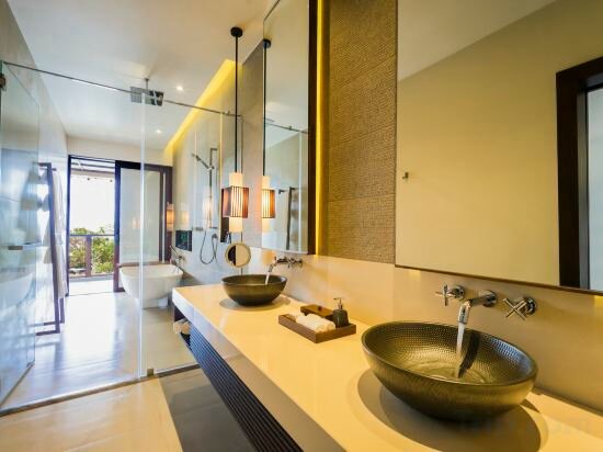 Premier Garden View Room