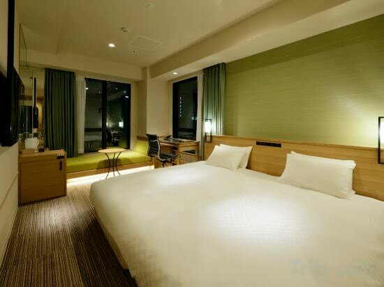 Corner King Room