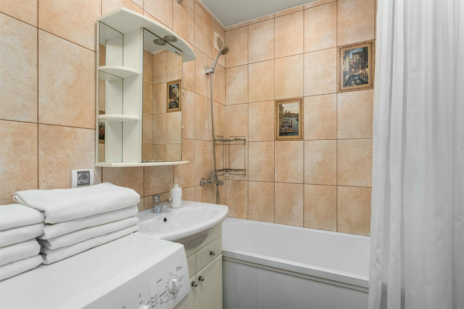 Двухкомнатная студия