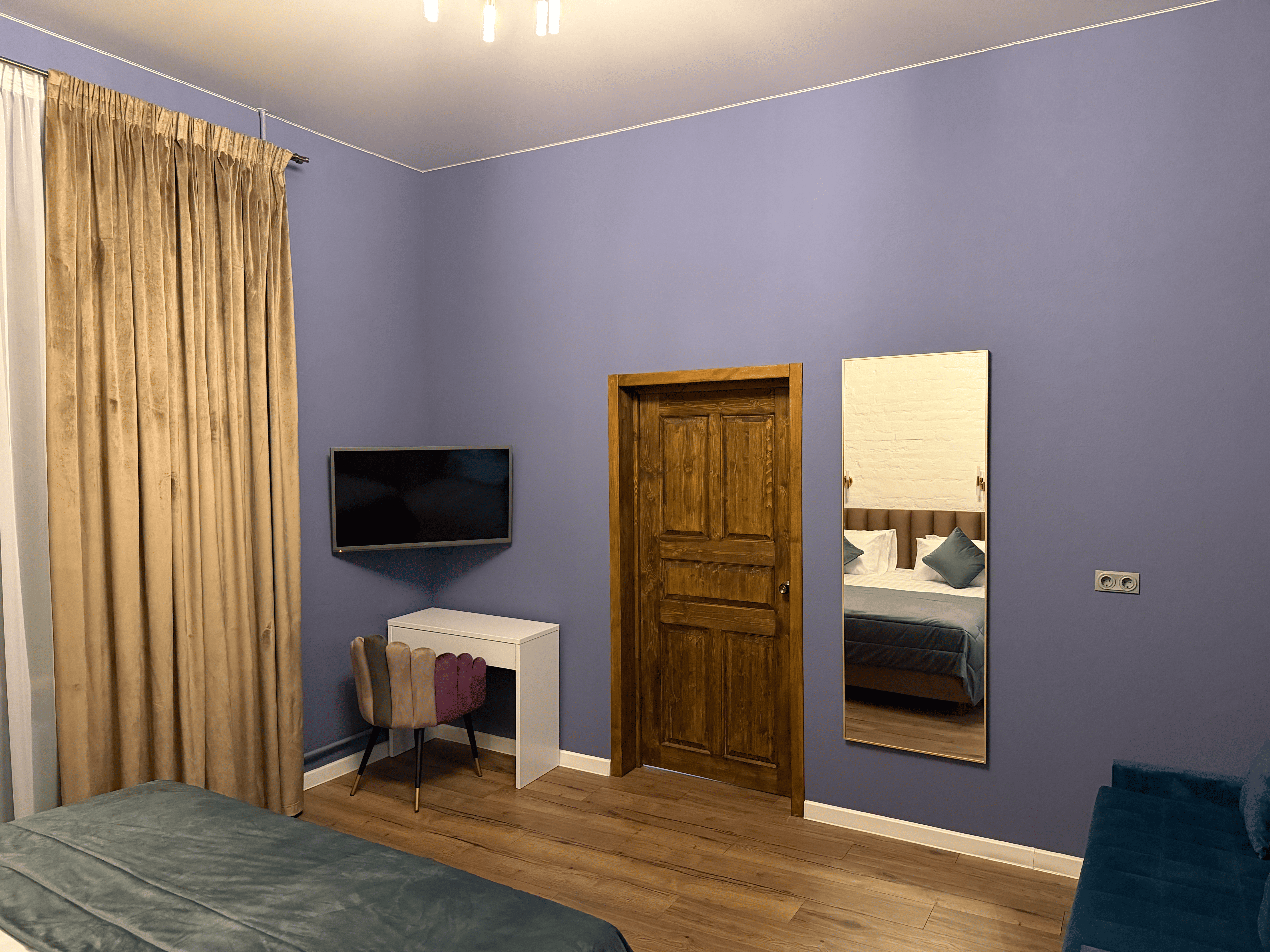 Двухкомнатные апартаменты с видом во внутренний дворик, 40 м2