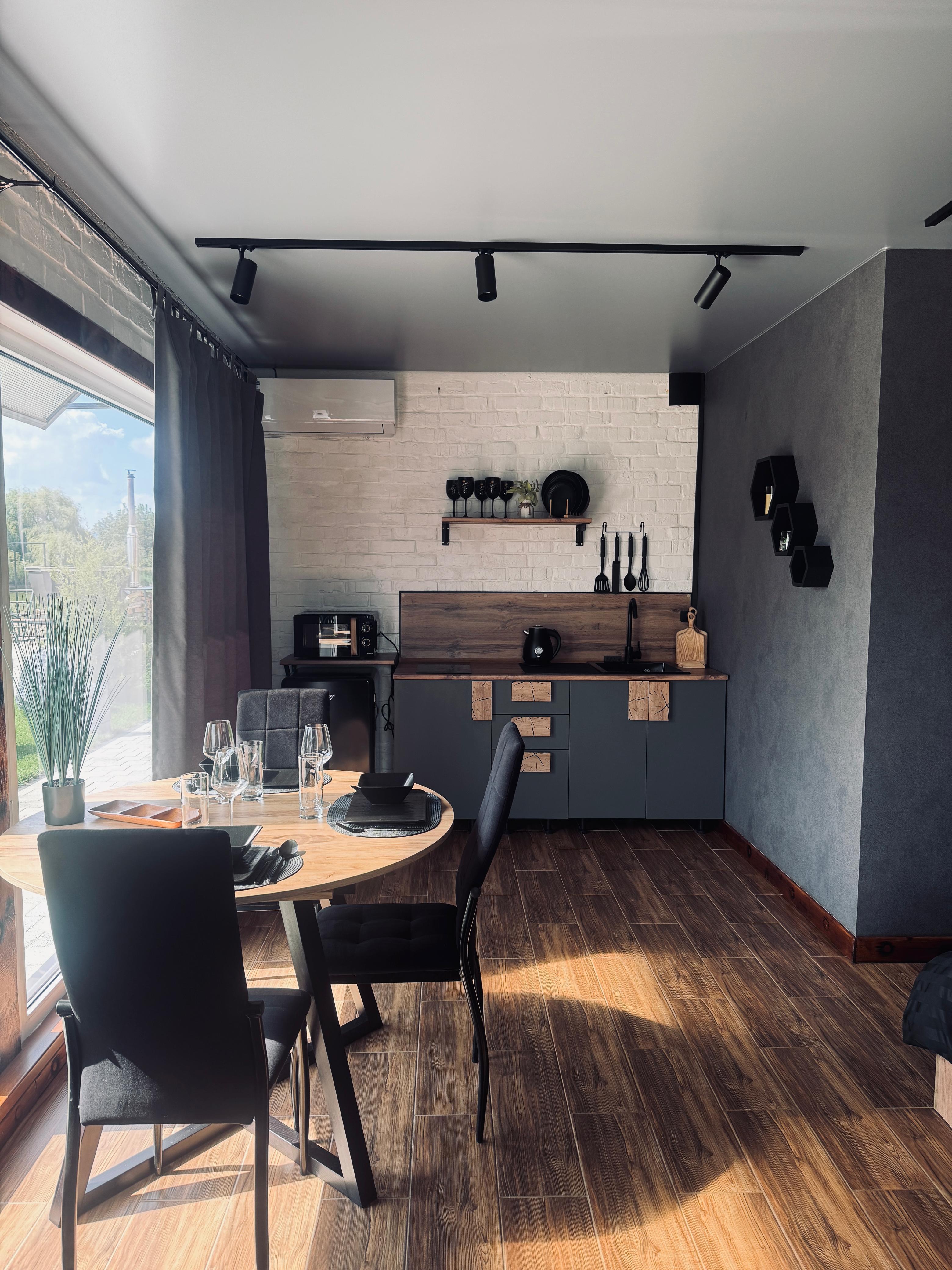 Дом с собственным бассейном