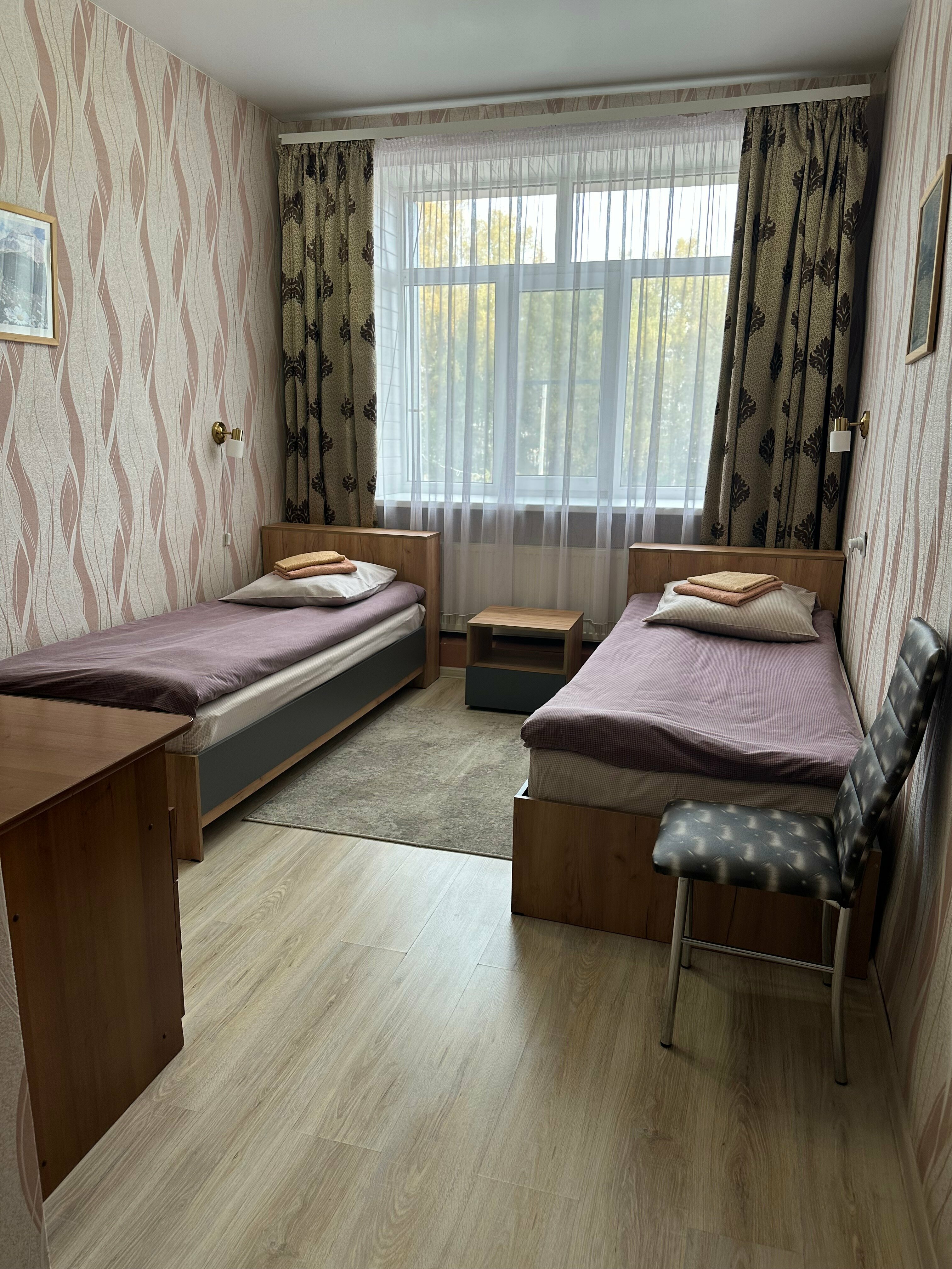 Двухместный номер с 2 двуспальными кроватями