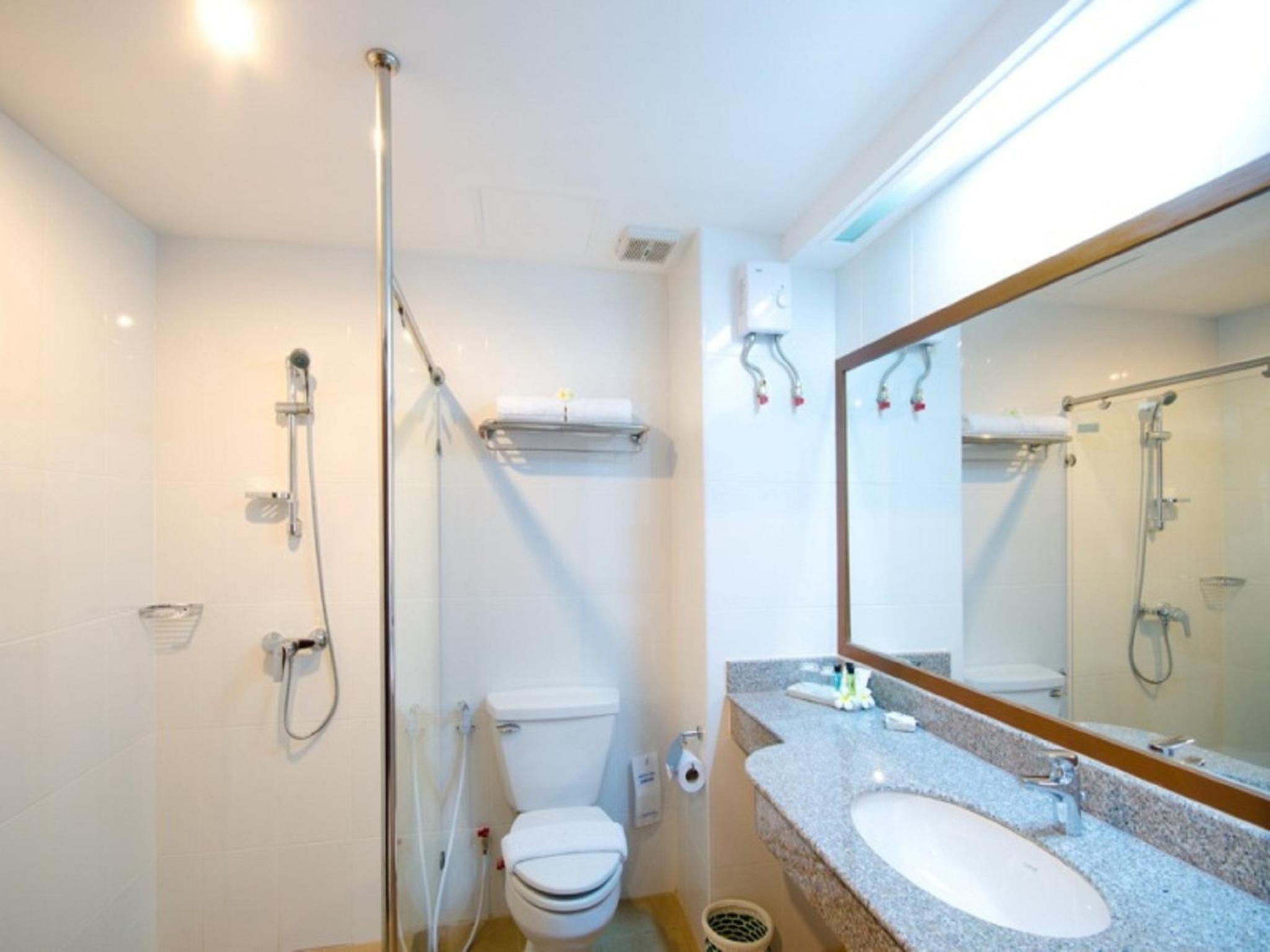 King Room with Pool View