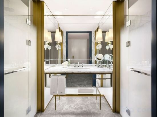 Luxury Twin Room